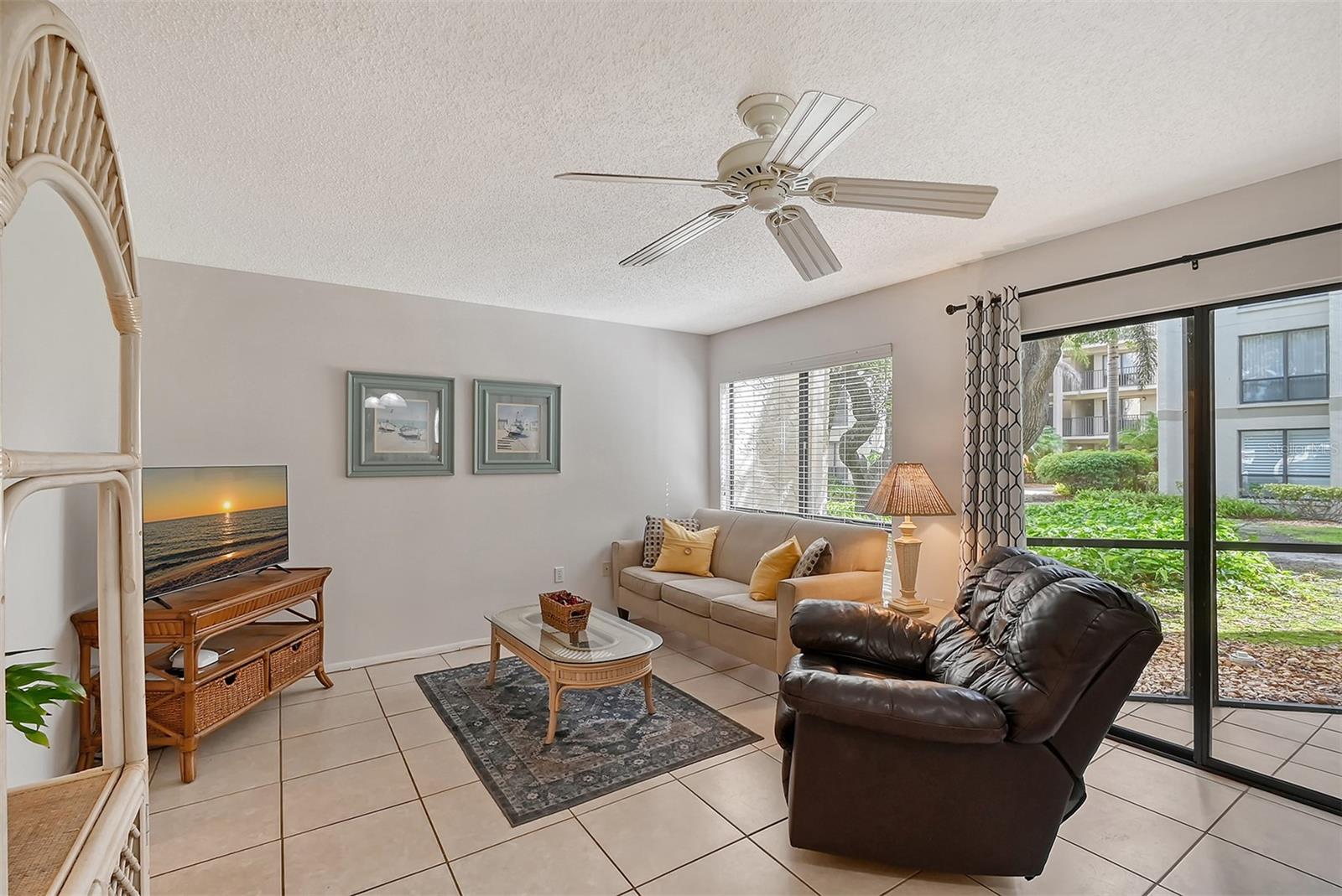 6157 MIDNIGHT PASS RD #G11 — photo 5