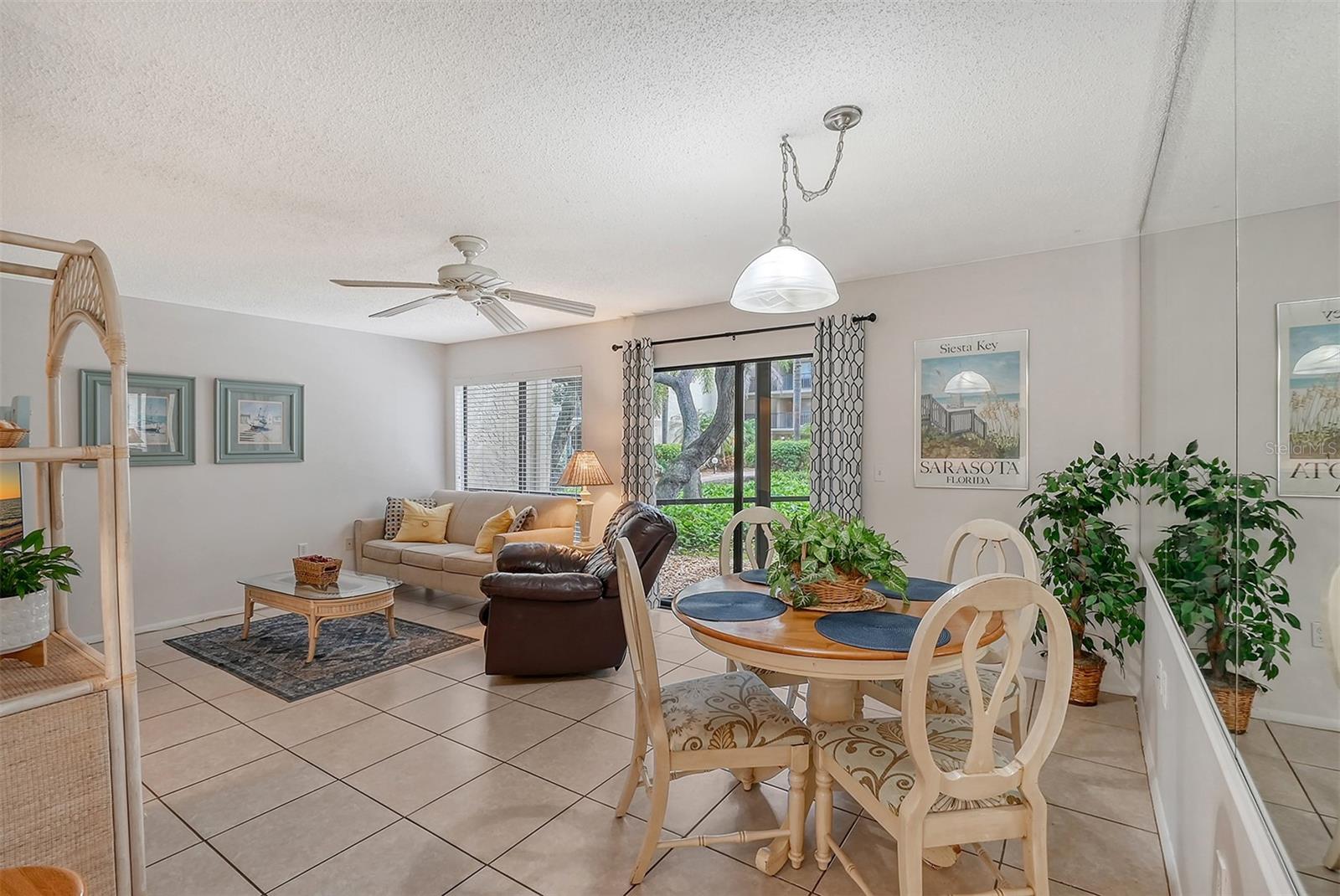 6157 MIDNIGHT PASS RD #G11 — photo 4