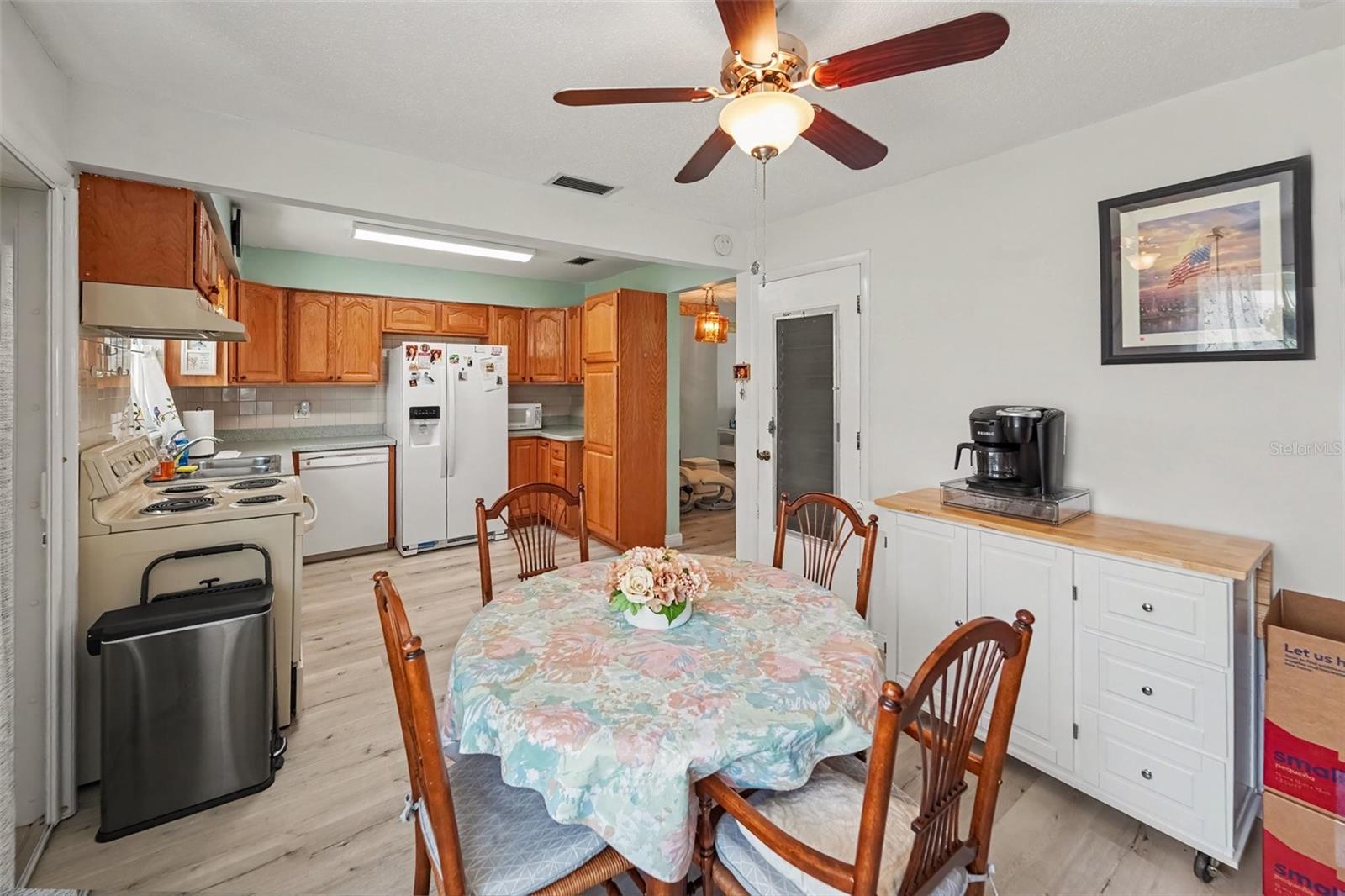 6880 LAFAYETTE N #8 — photo 17