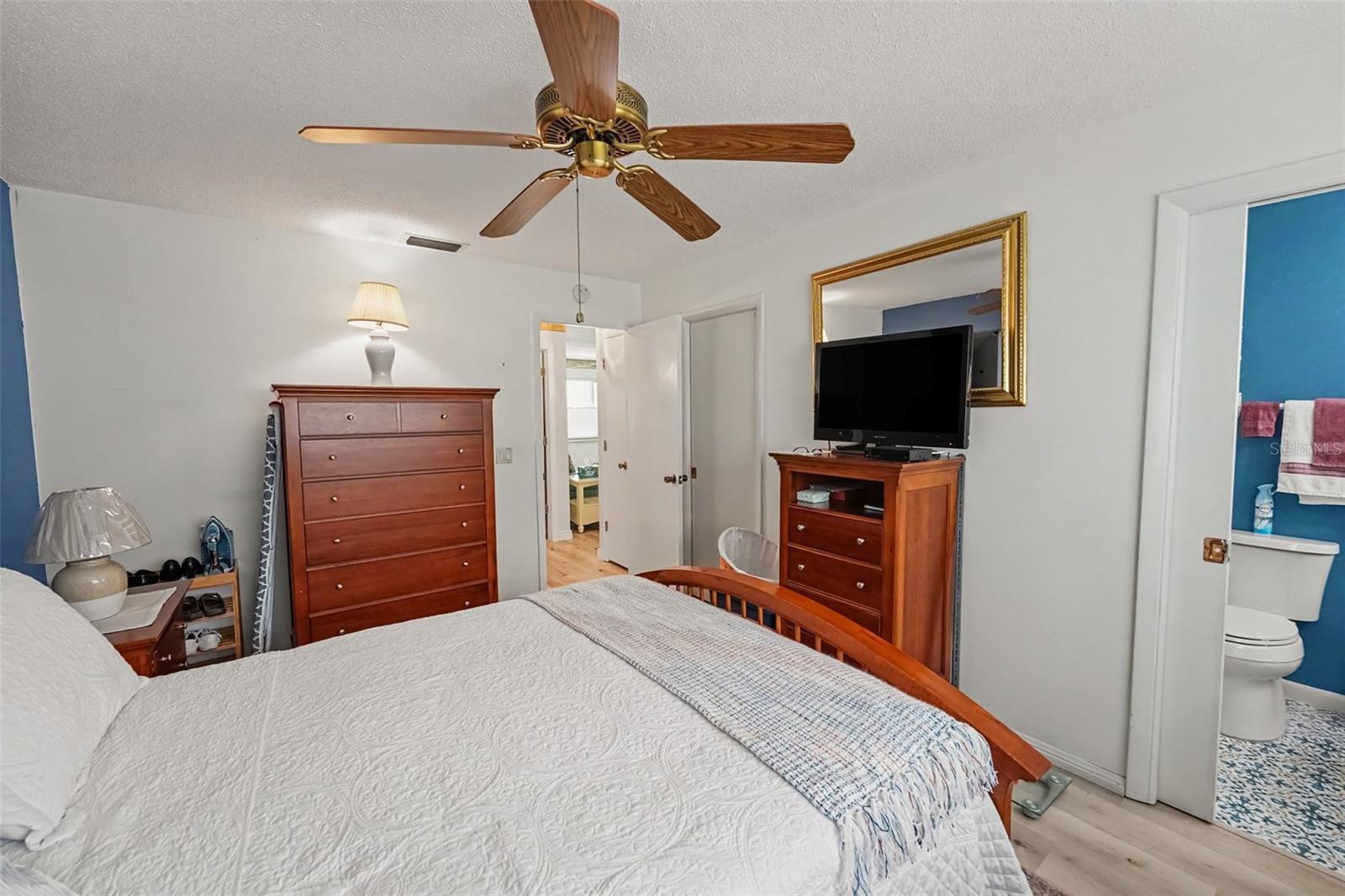 6880 LAFAYETTE N #8 — photo 21