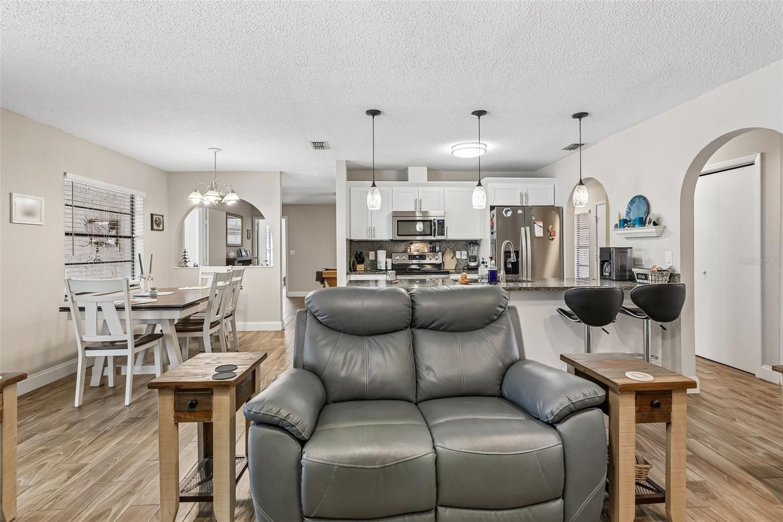 12630 CEDAR RIDGE DR — photo 4