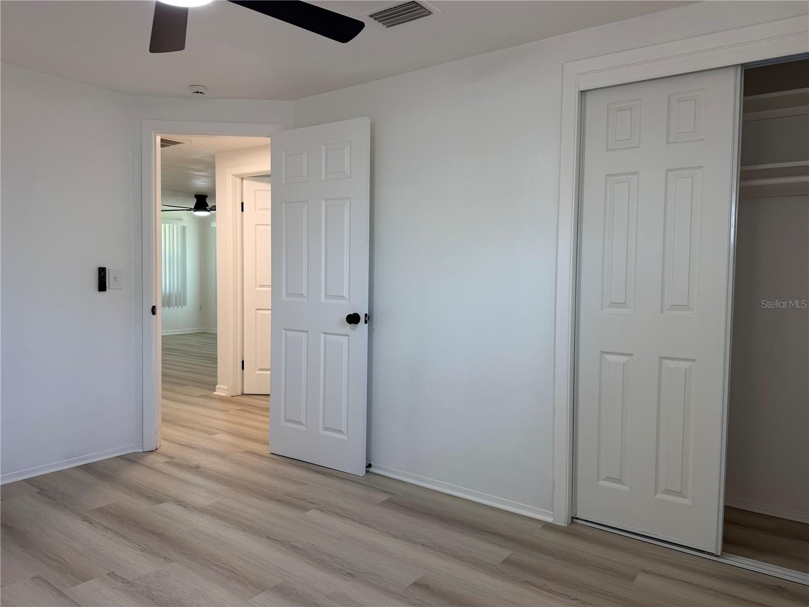 4533 GRAND CENTRAL AVE — photo 13