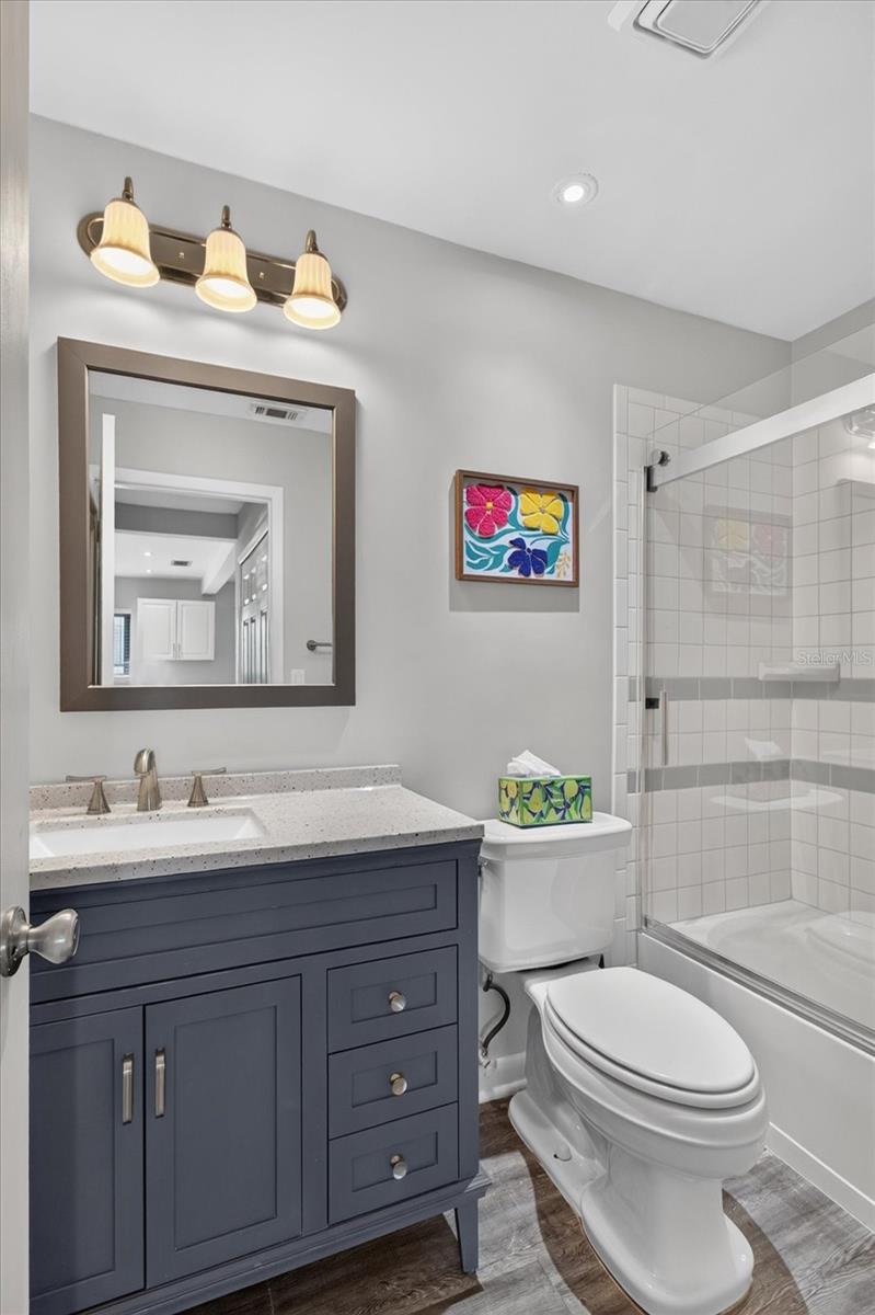 7360 ULMERTON RD #2E — photo 30