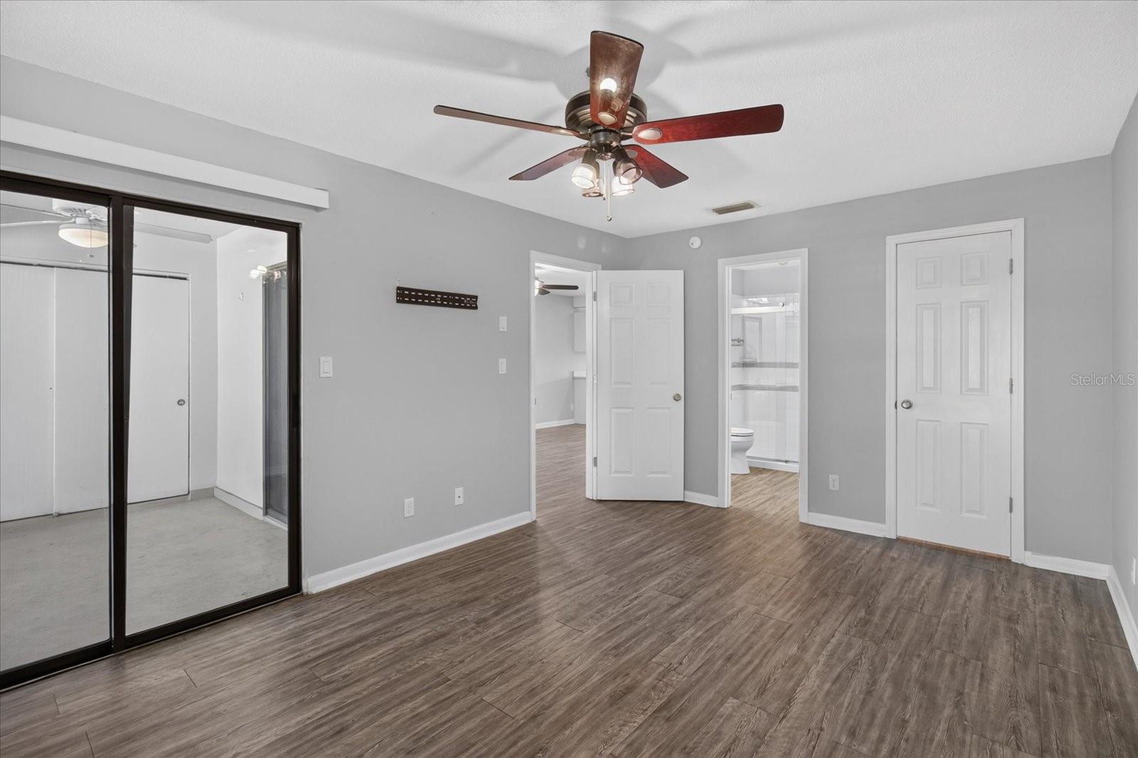 7360 ULMERTON RD #2E — photo 20