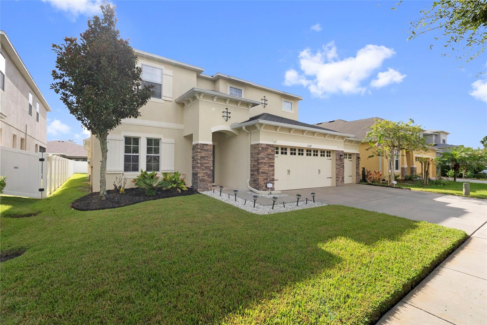 20147 OAKFLOWER AVE — photo 4