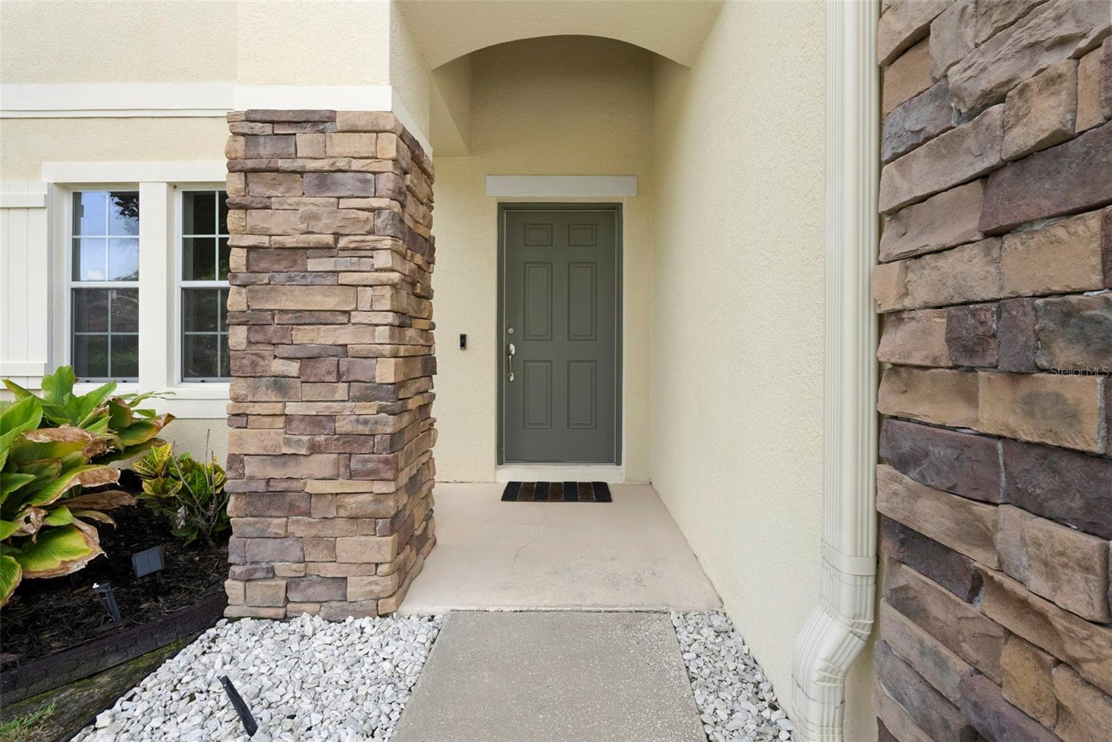 20147 OAKFLOWER AVE — photo 5
