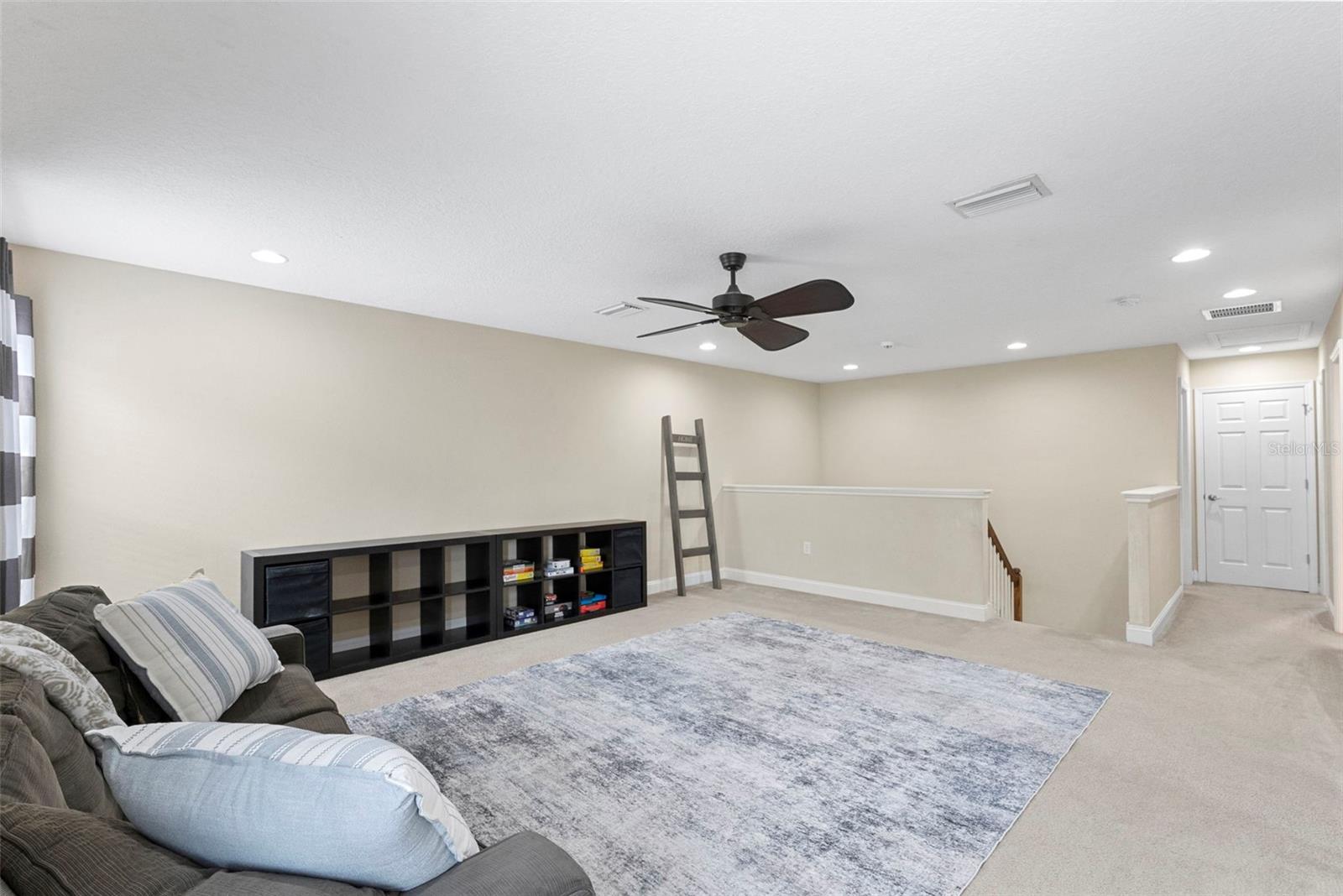 20147 OAKFLOWER AVE — photo 40
