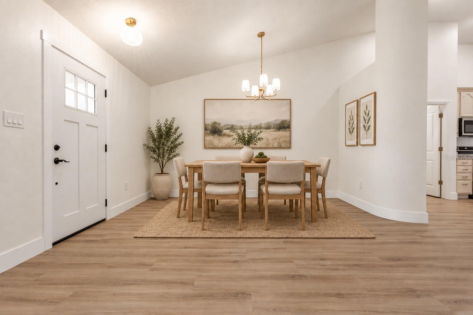 24847 WILD FRONTIER DR — photo 4