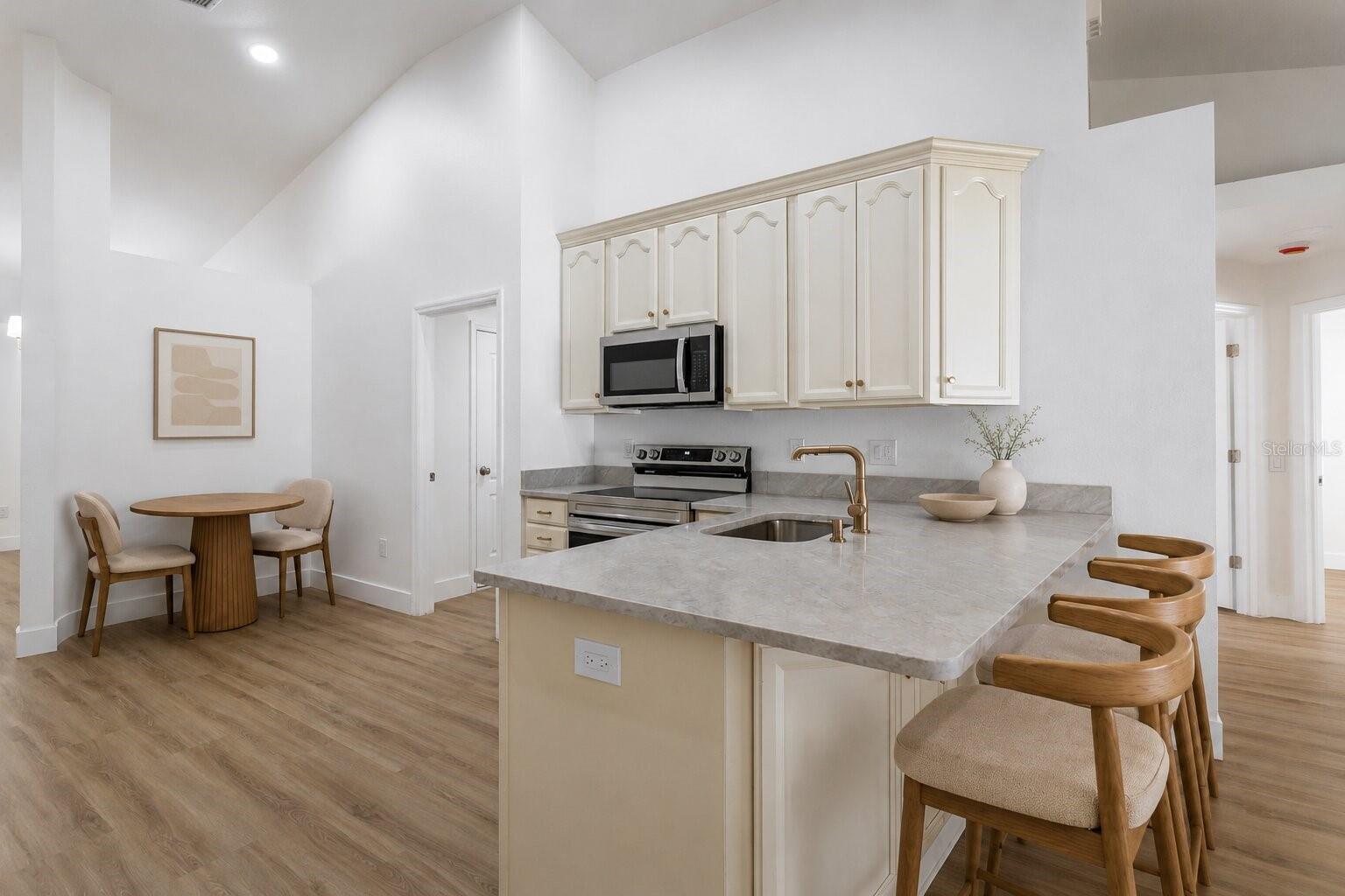 24847 WILD FRONTIER DR — photo 9