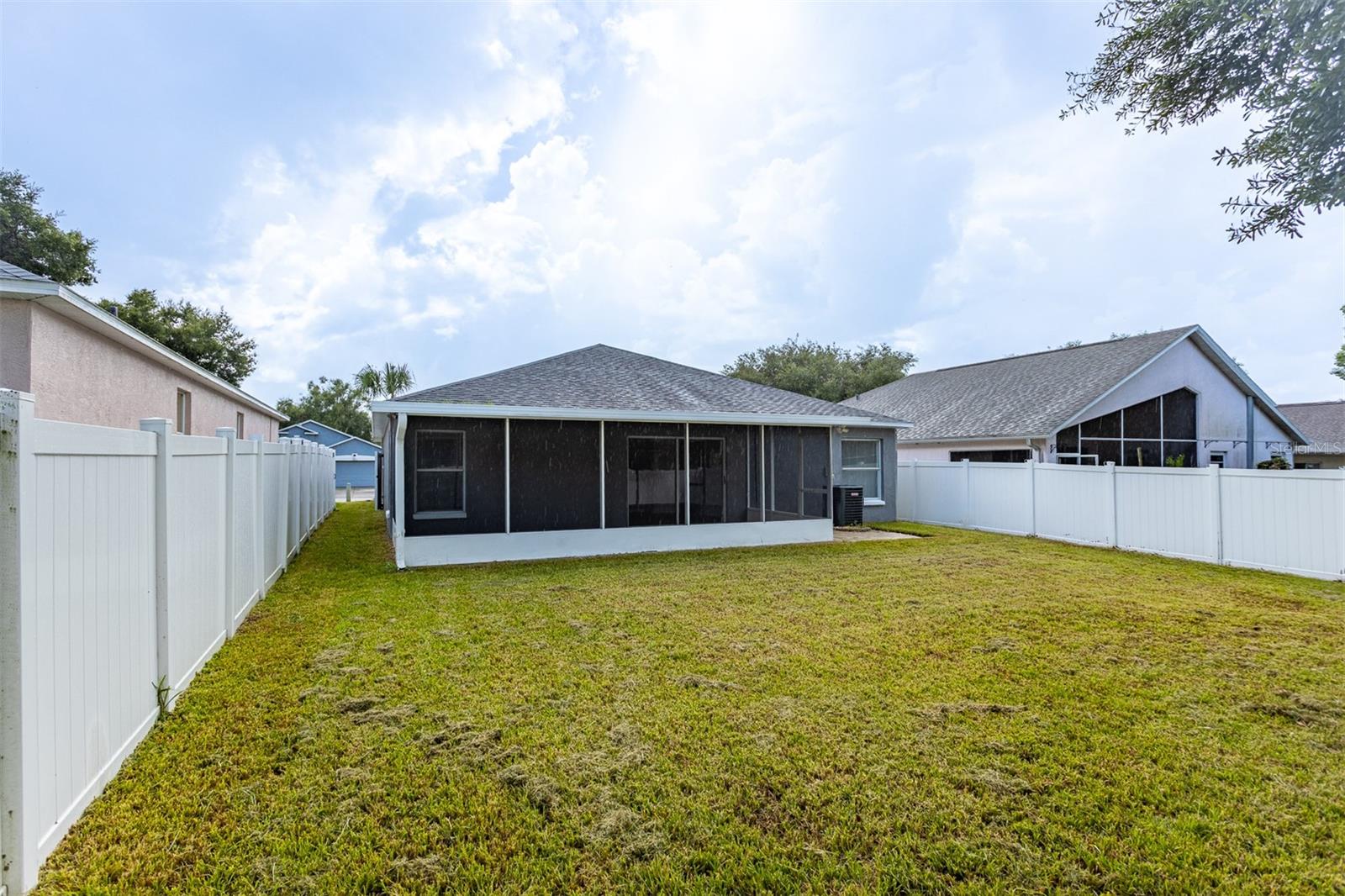 24847 WILD FRONTIER DR — photo 37