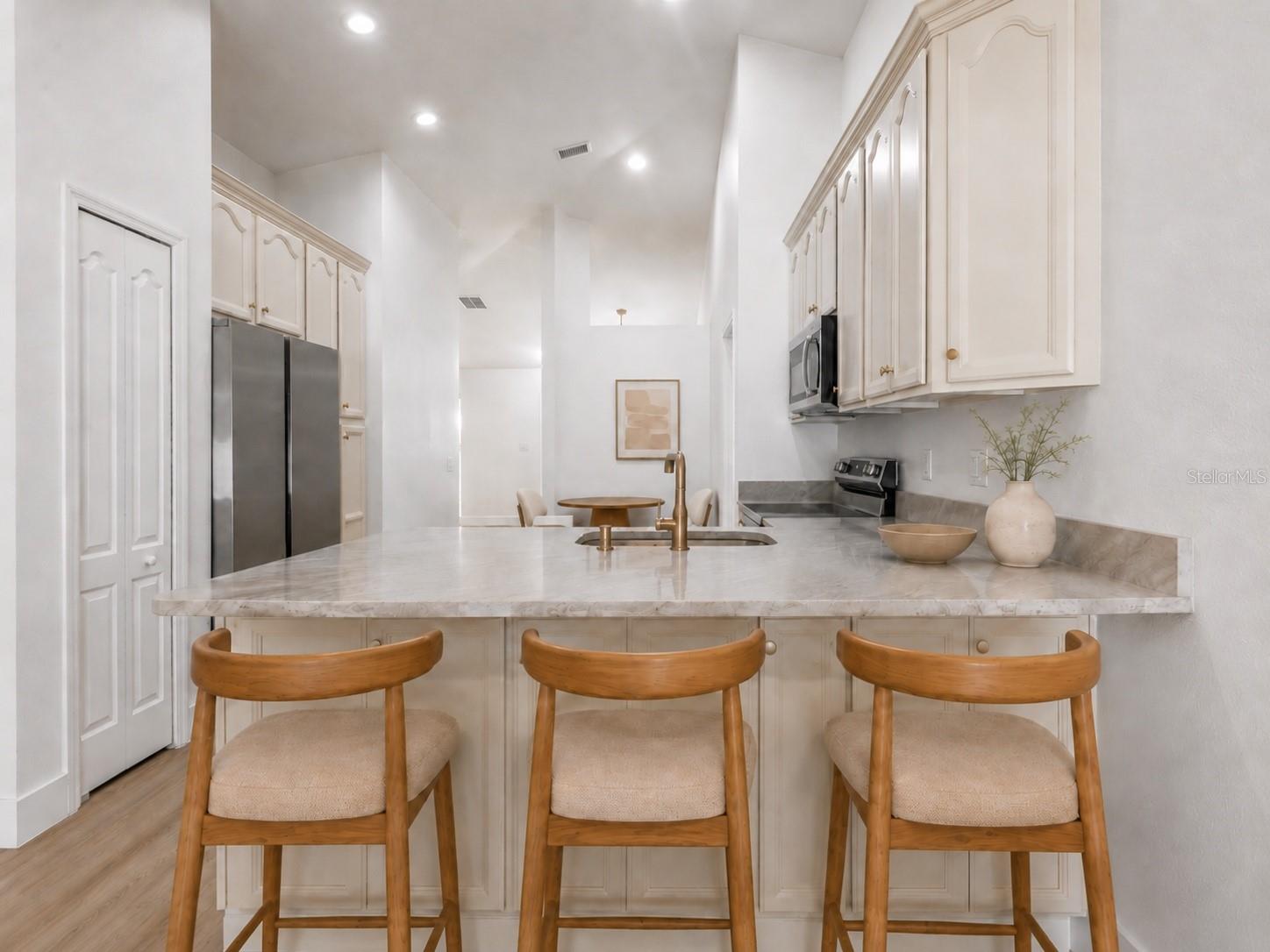 24847 WILD FRONTIER DR — photo 10