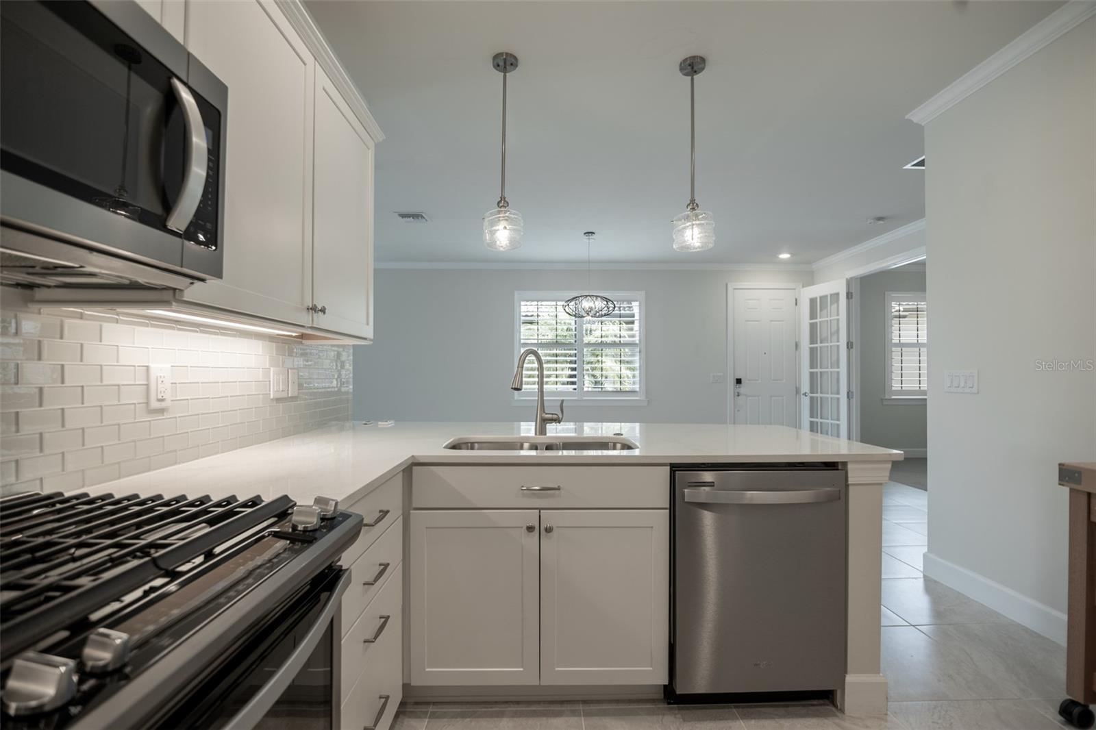 12294 MYRTLE BAY CT — photo 15
