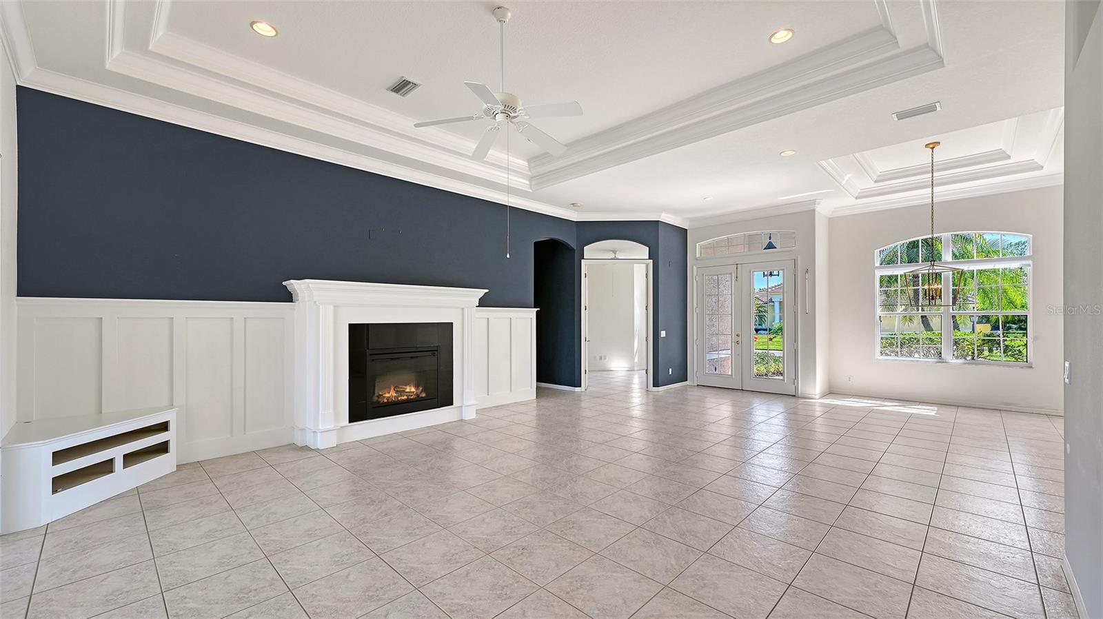 335 PARK TRACE BLVD — photo 13