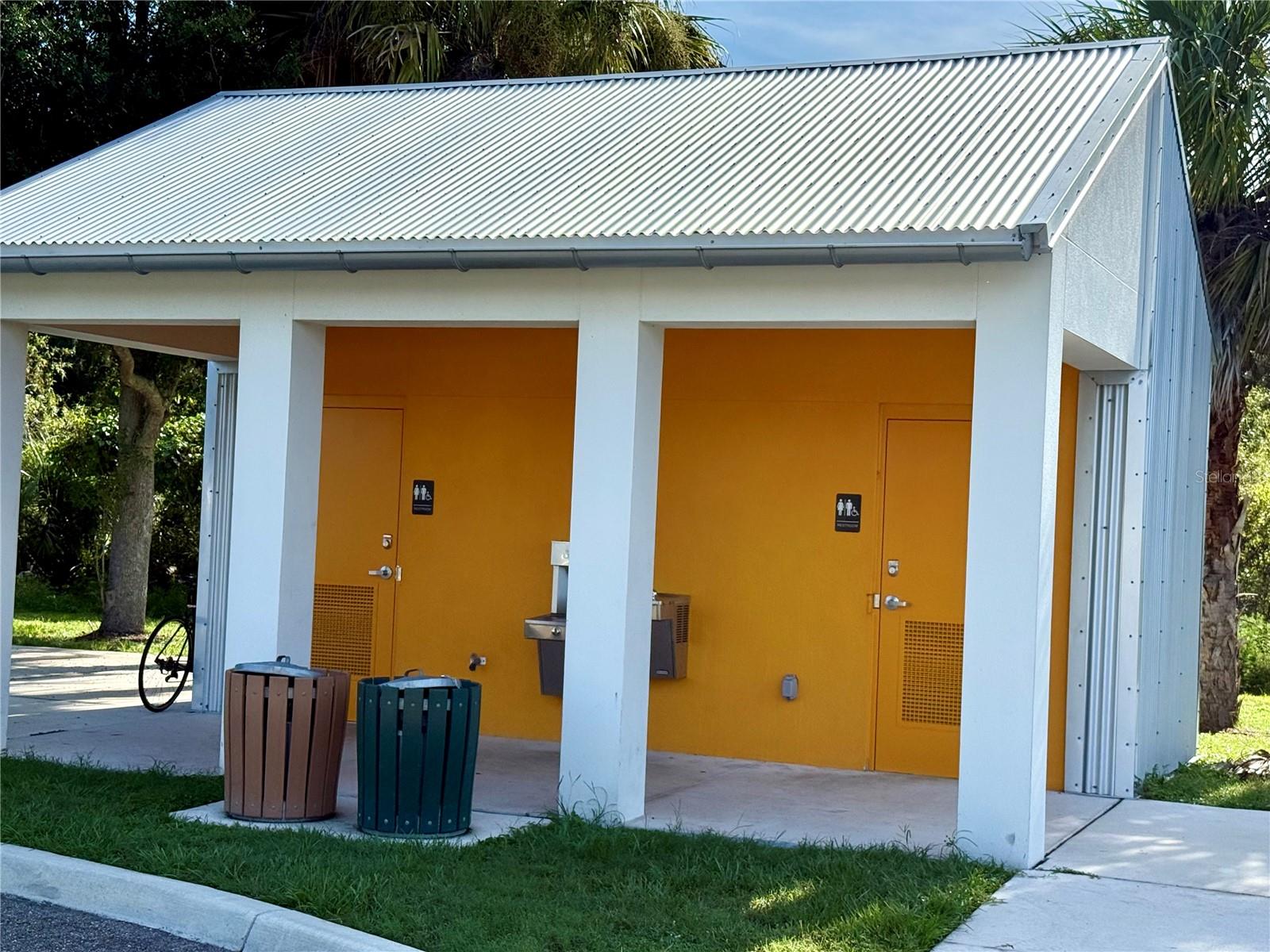 335 PARK TRACE BLVD — photo 58