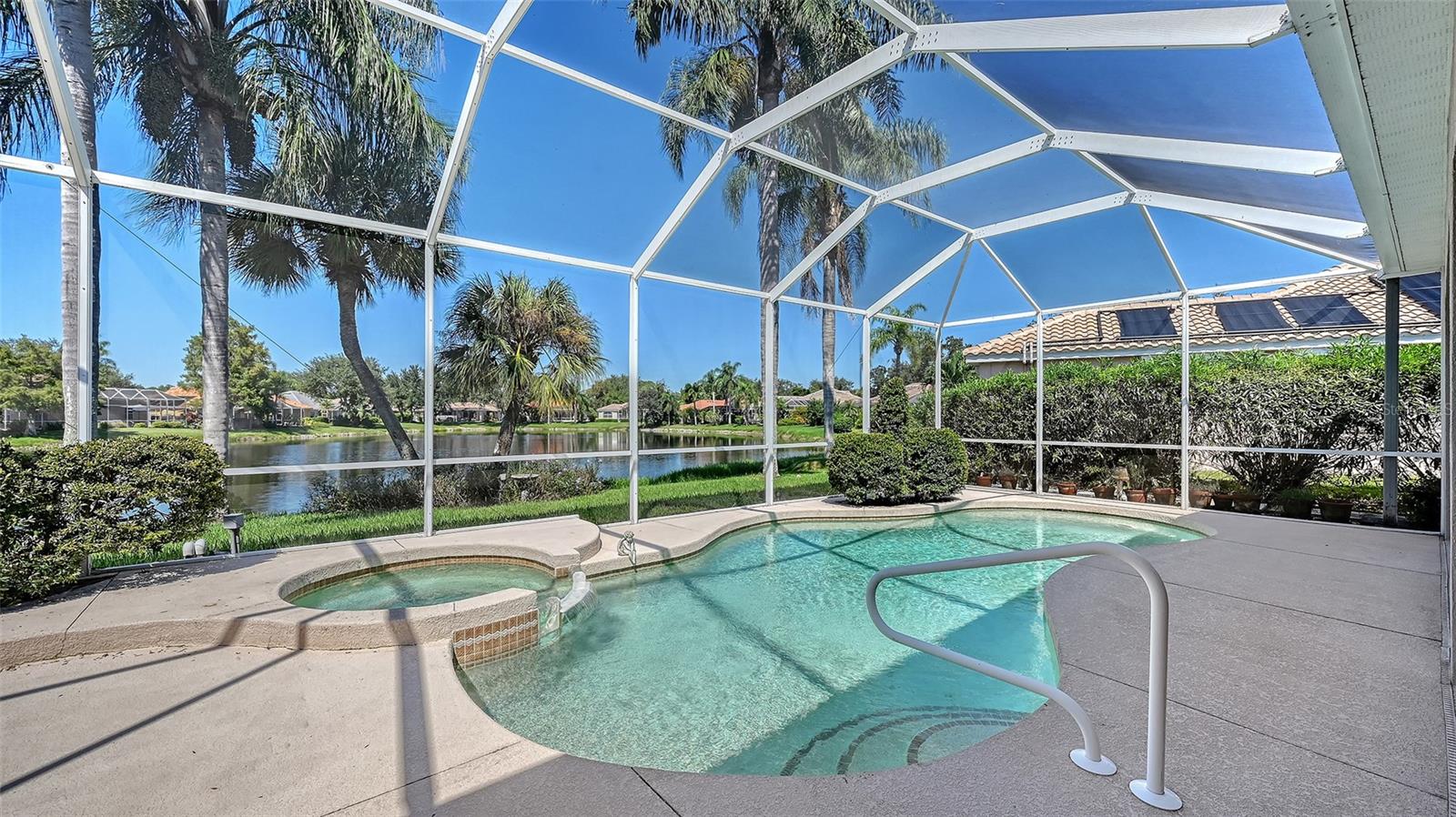 335 PARK TRACE BLVD — photo 37