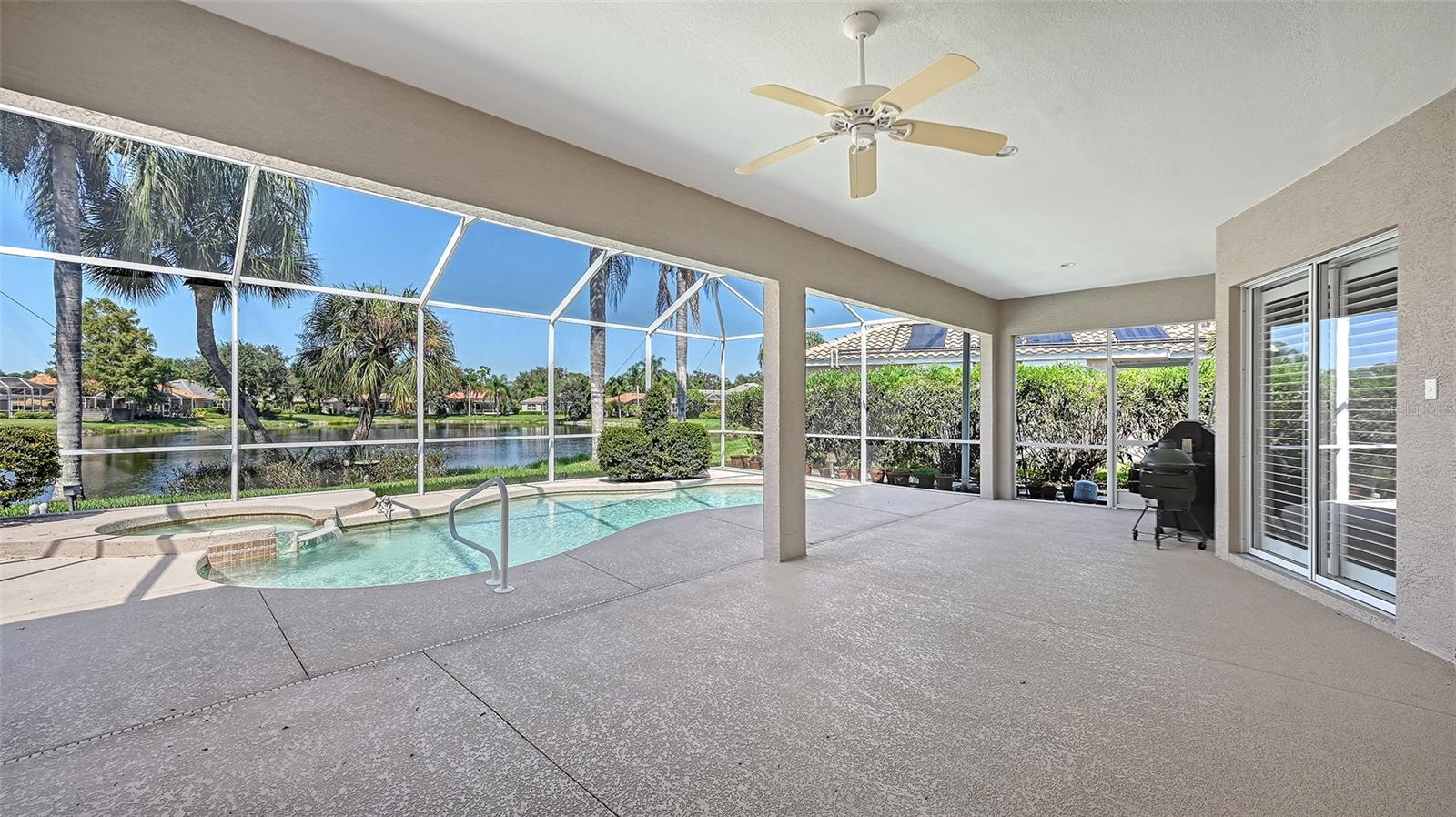 335 PARK TRACE BLVD — photo 35