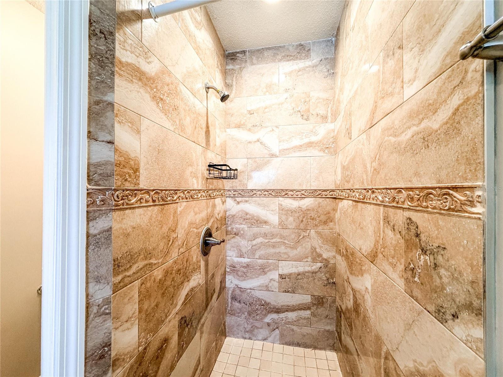 9542 PEBBLE GLEN AVE — photo 30