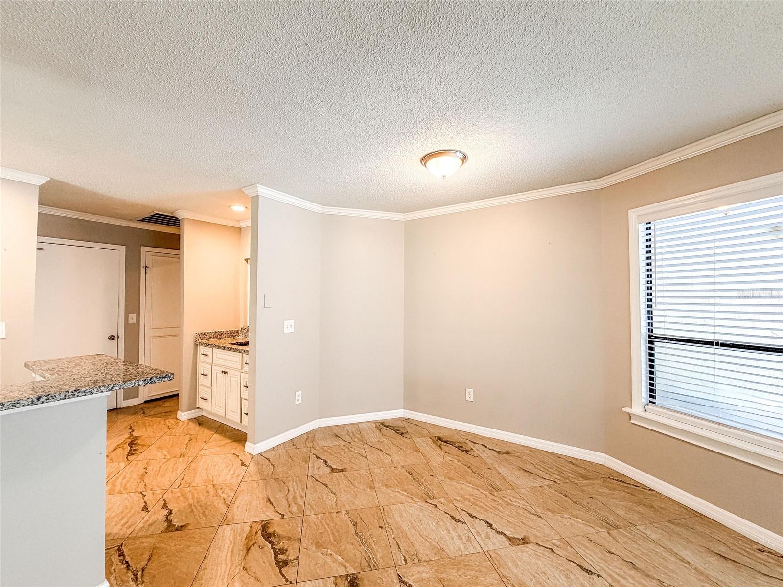 9542 PEBBLE GLEN AVE — photo 23