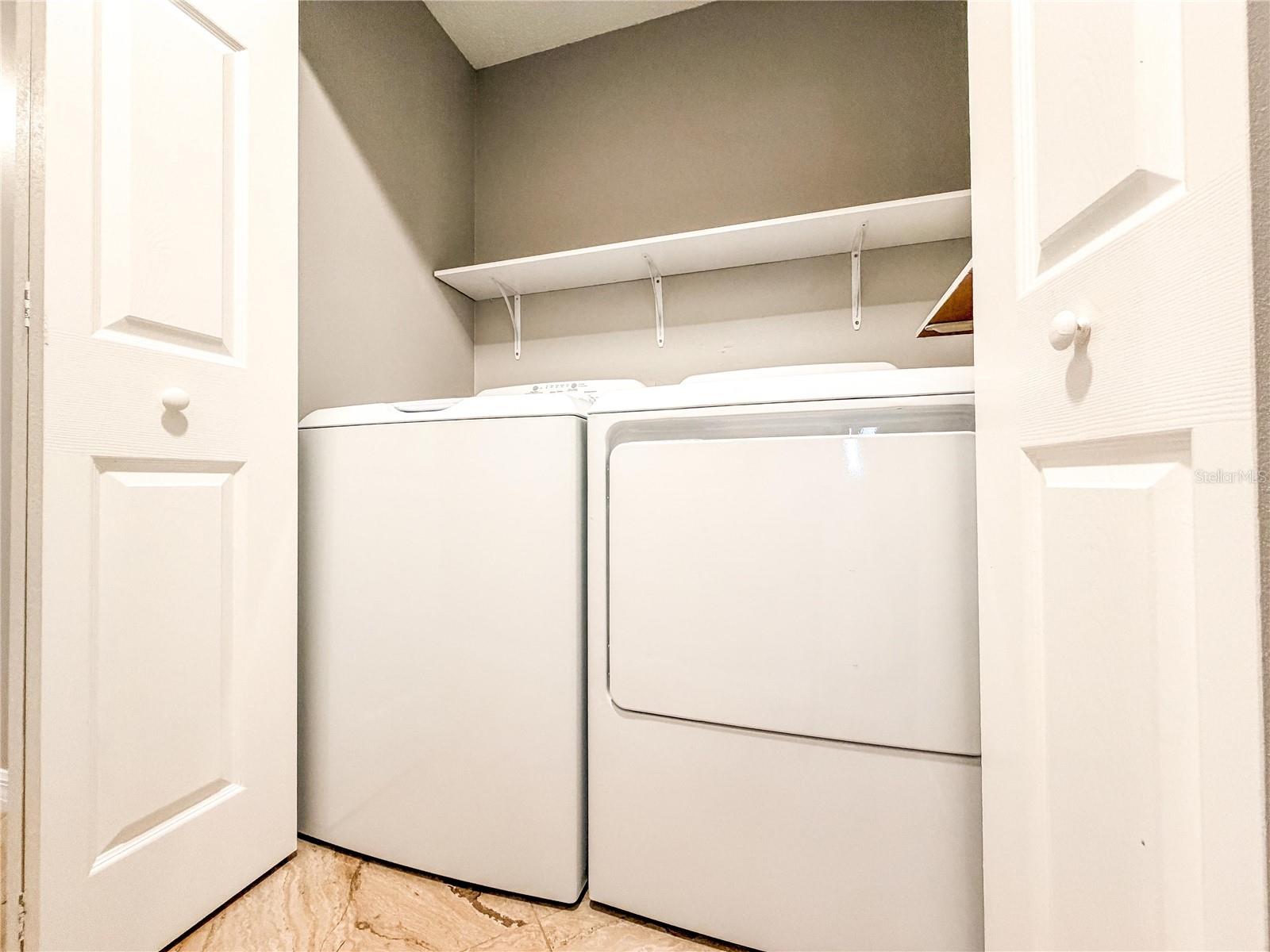 9542 PEBBLE GLEN AVE — photo 47