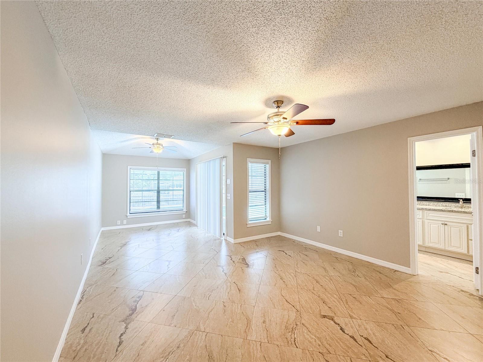 9542 PEBBLE GLEN AVE — photo 26
