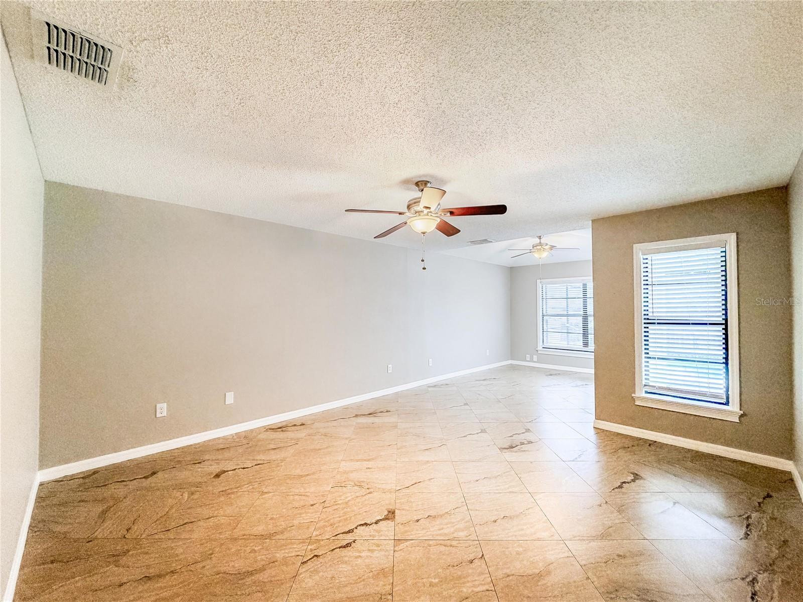 9542 PEBBLE GLEN AVE — photo 25