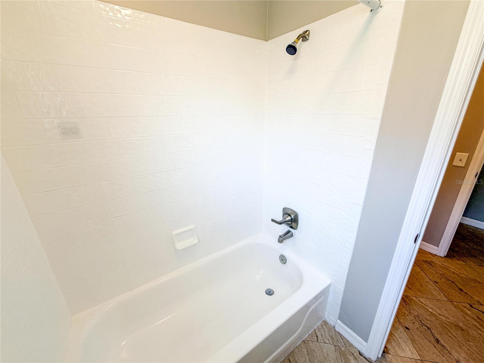9542 PEBBLE GLEN AVE — photo 41