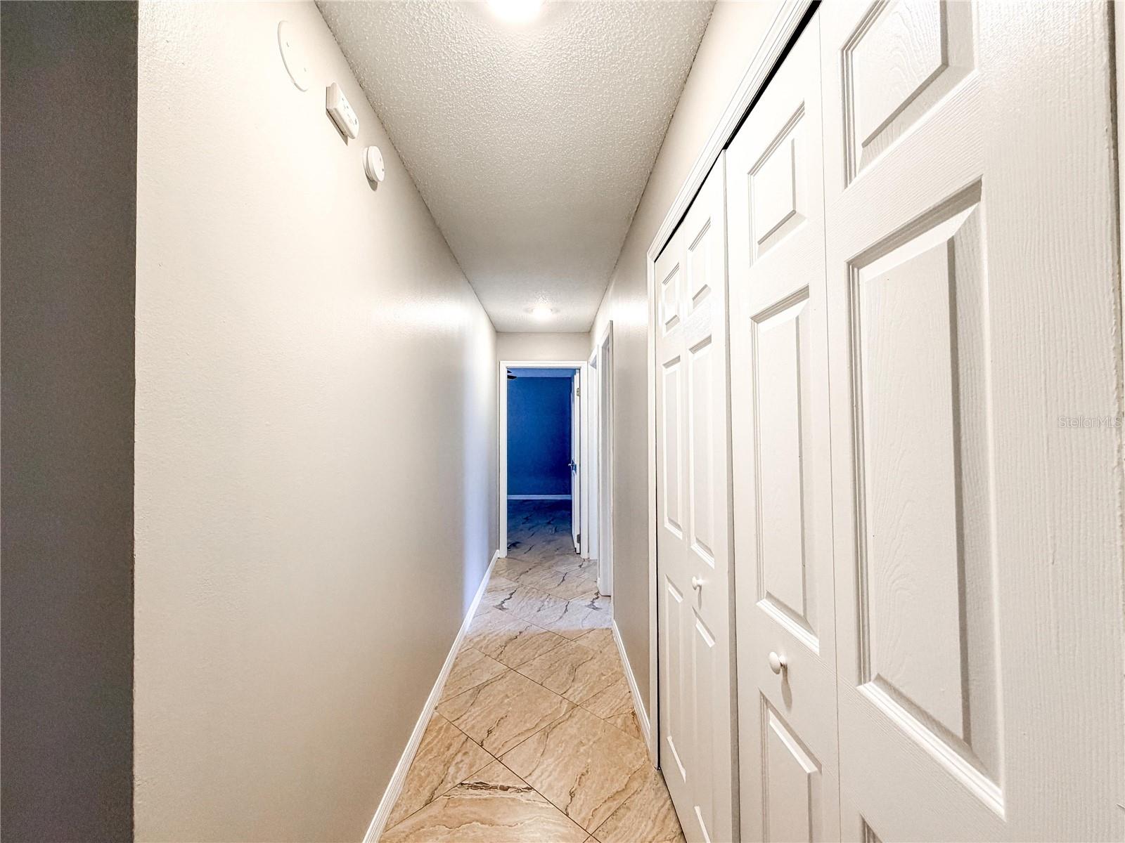 9542 PEBBLE GLEN AVE — photo 39
