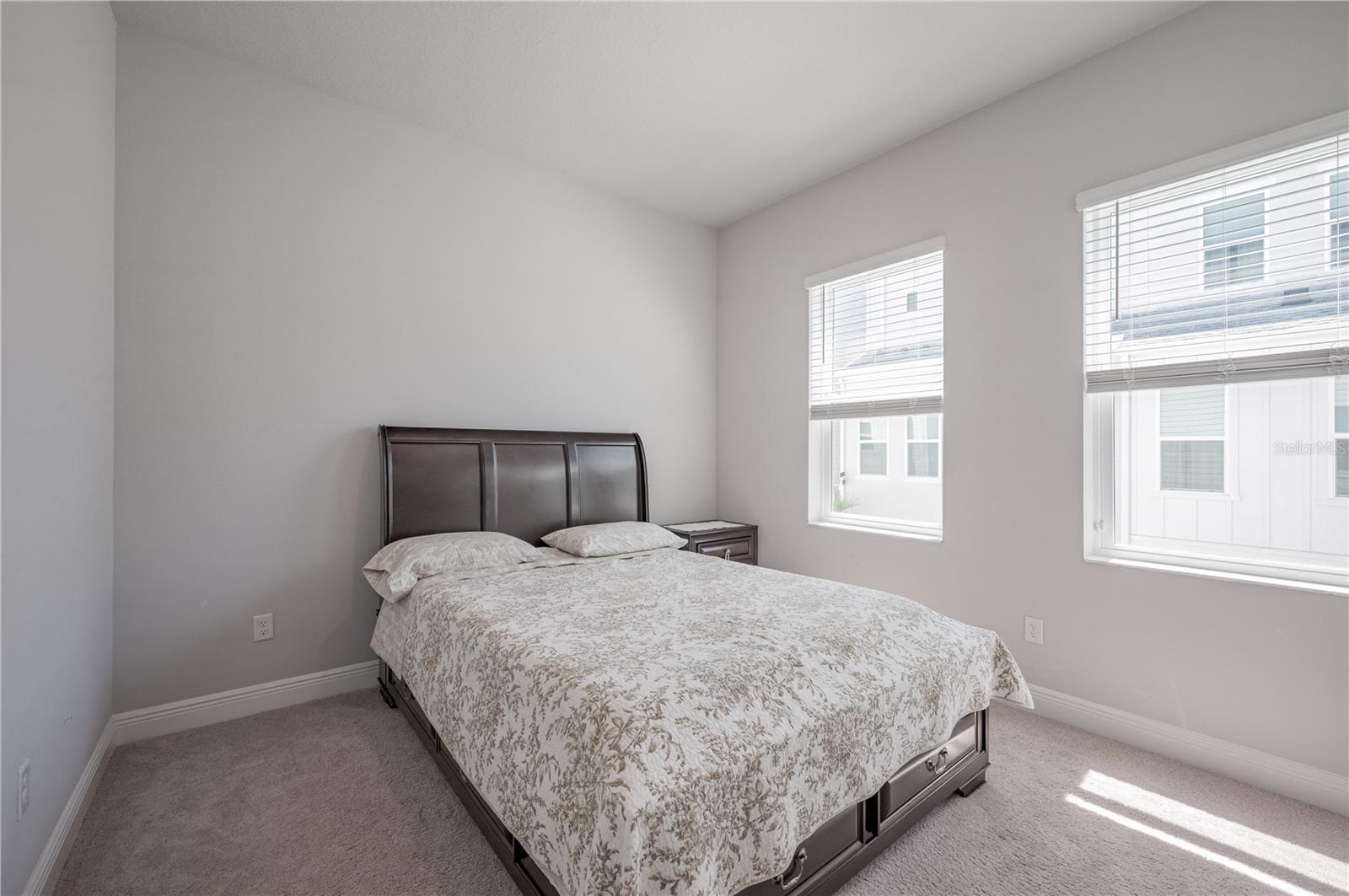 2400 EZZELL CT — photo 14