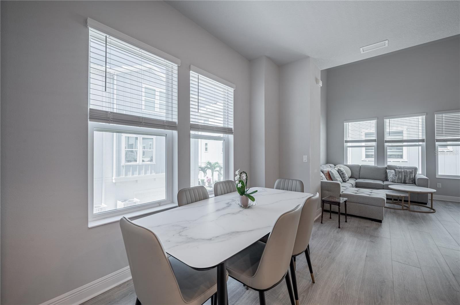2400 EZZELL CT — photo 11