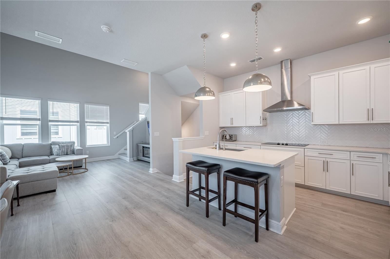 2400 EZZELL CT — photo 9