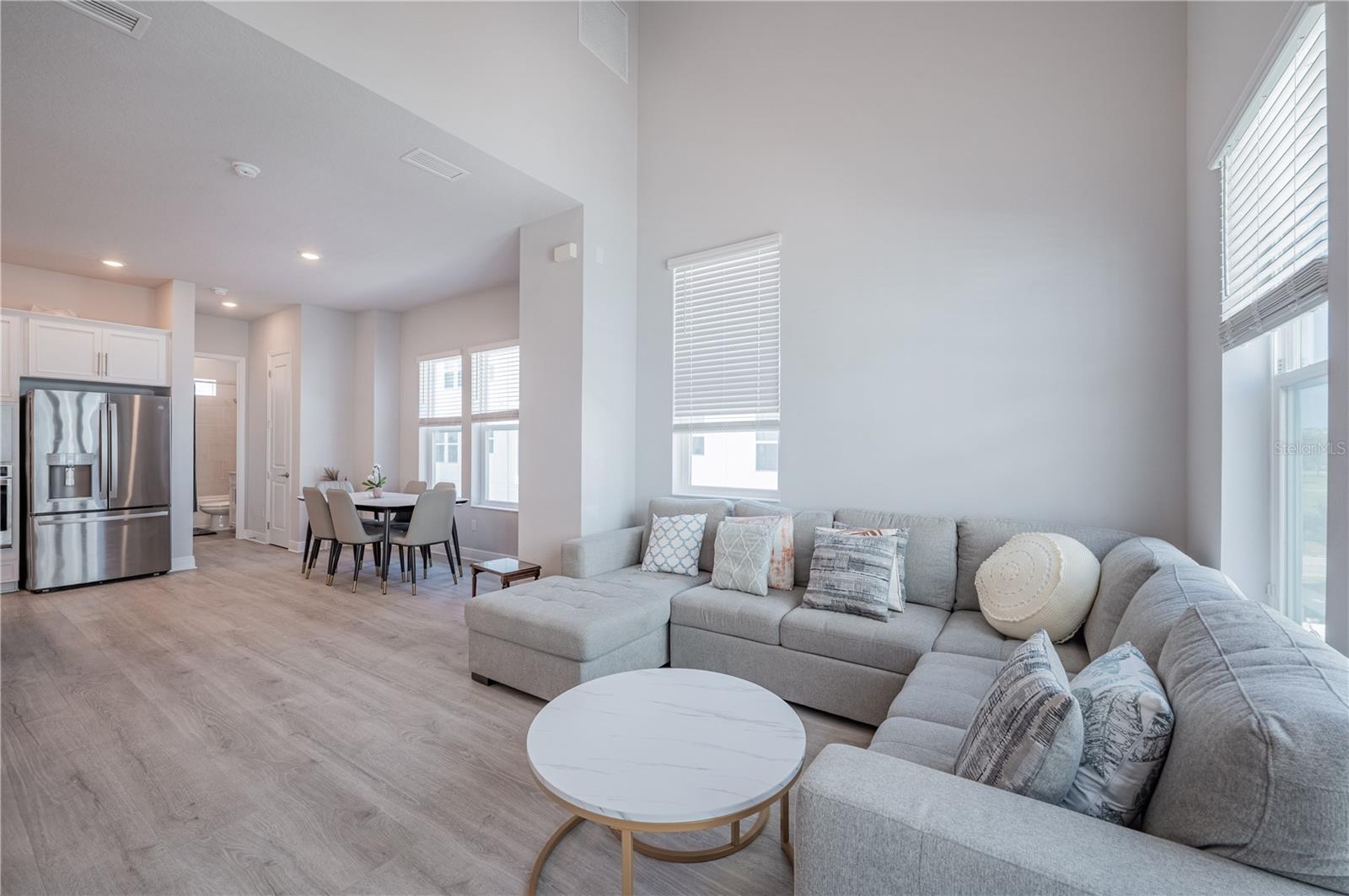 2400 EZZELL CT — photo 10