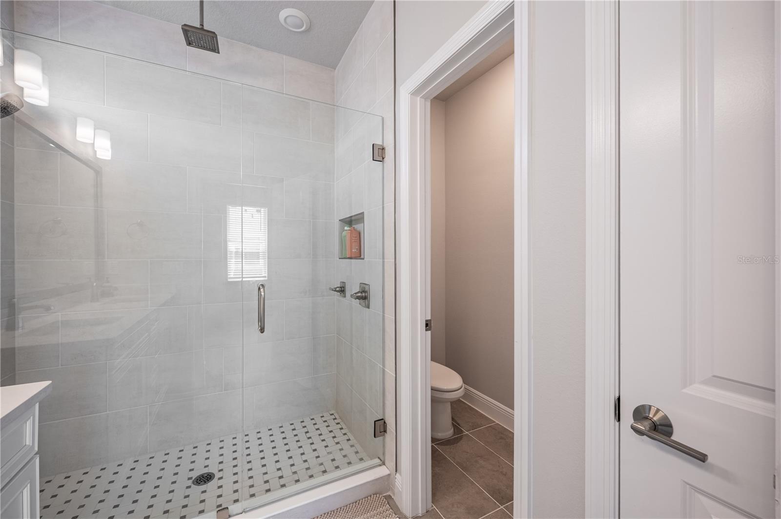 2400 EZZELL CT — photo 20