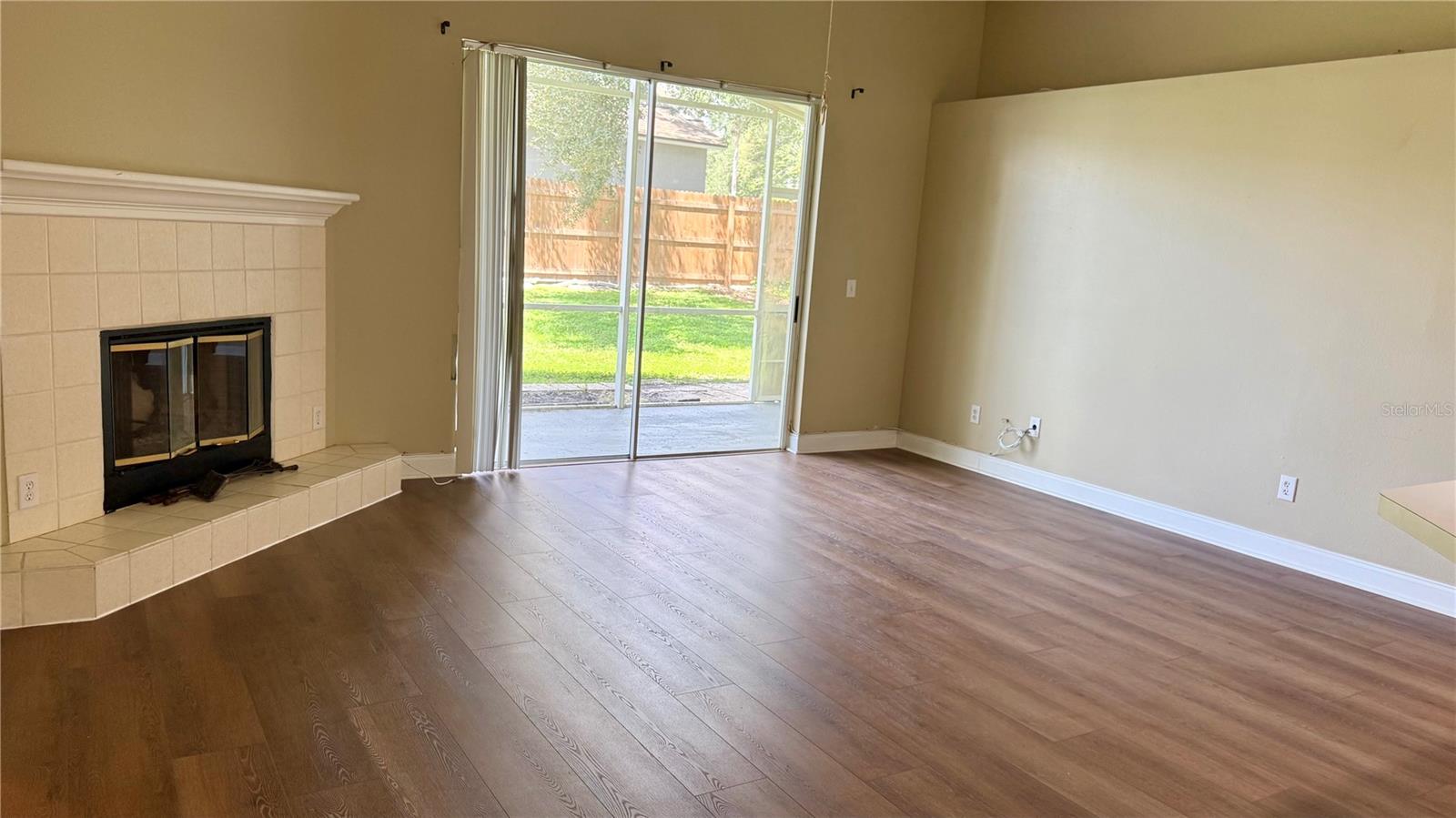 9917 COLONNADE DR — photo 14