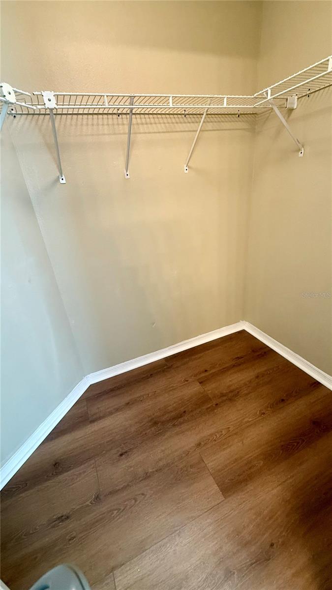 9917 COLONNADE DR — photo 21