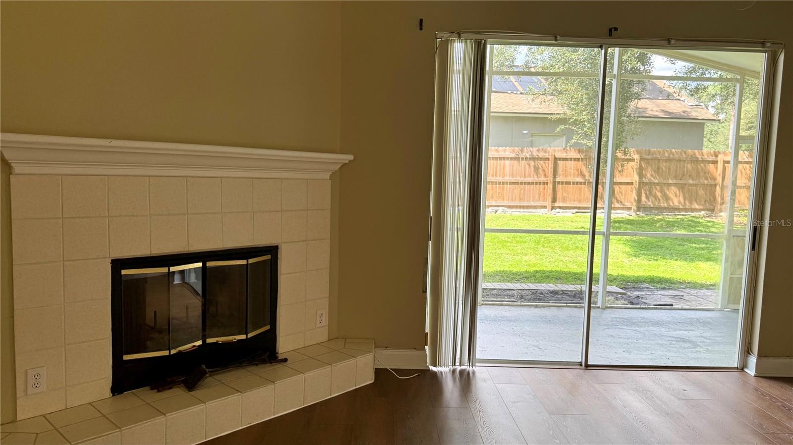 9917 COLONNADE DR — photo 16