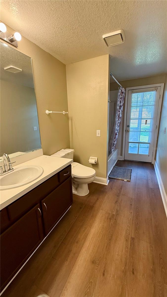 9917 COLONNADE DR — photo 33