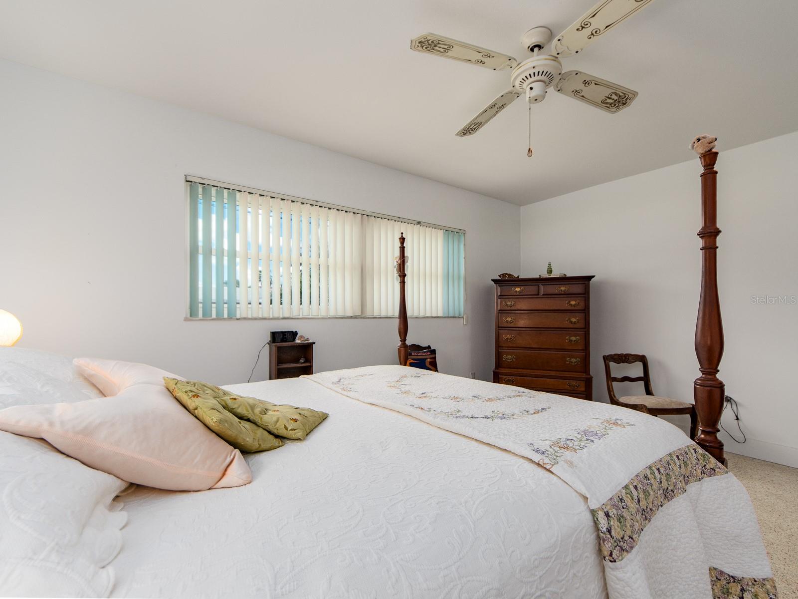 63 NICHOLAS DR — photo 19