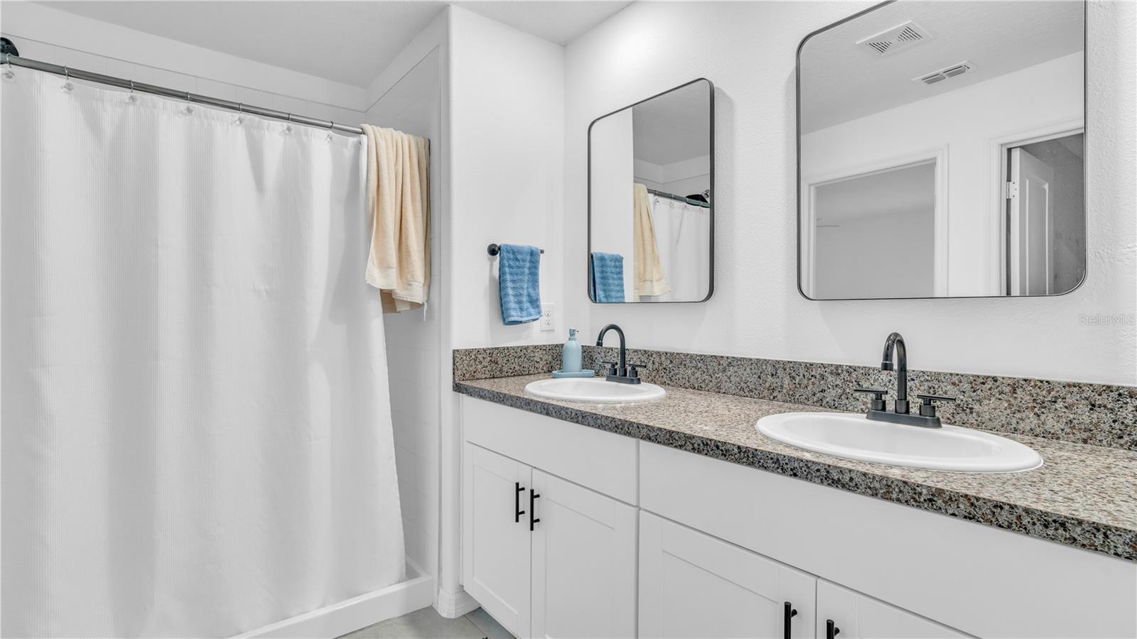 1841 CRINKLE LEAF CT — photo 18