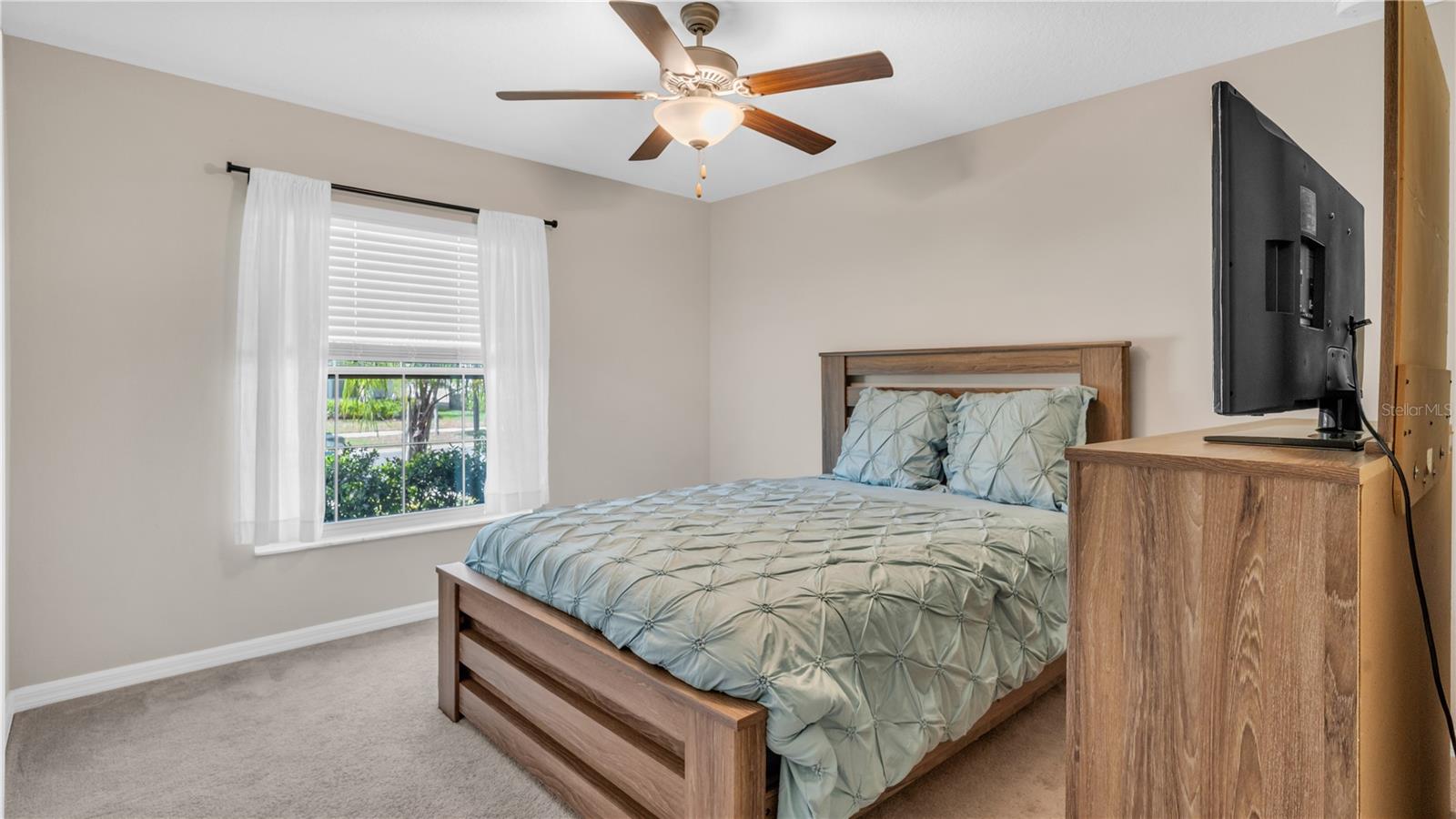 1841 CRINKLE LEAF CT — photo 25