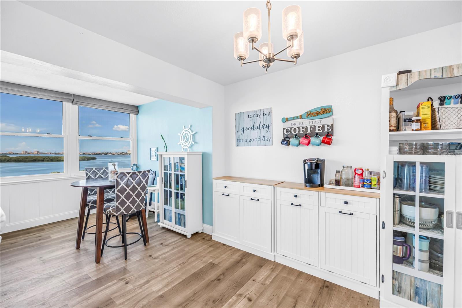 7200 SUNSHINE SKYWAY LN S #8B — photo 10
