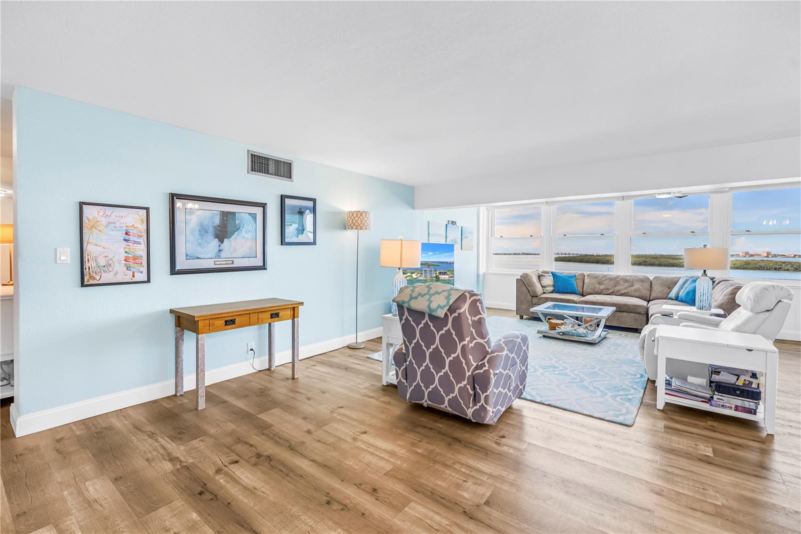 7200 SUNSHINE SKYWAY LN S #8B — photo 7