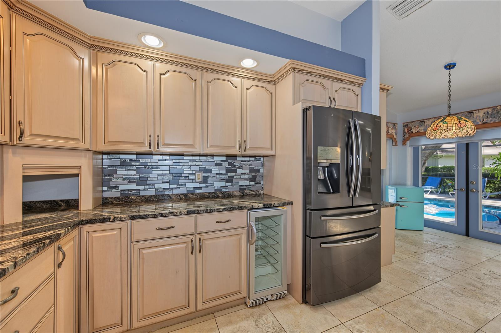 2233 PINNACLE CIR S — photo 8