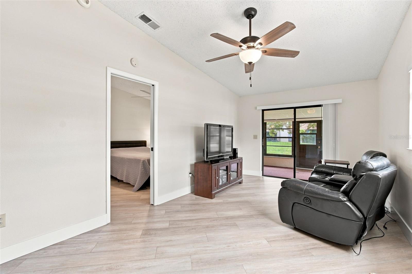 11712 SPRING TREE LN — photo 46
