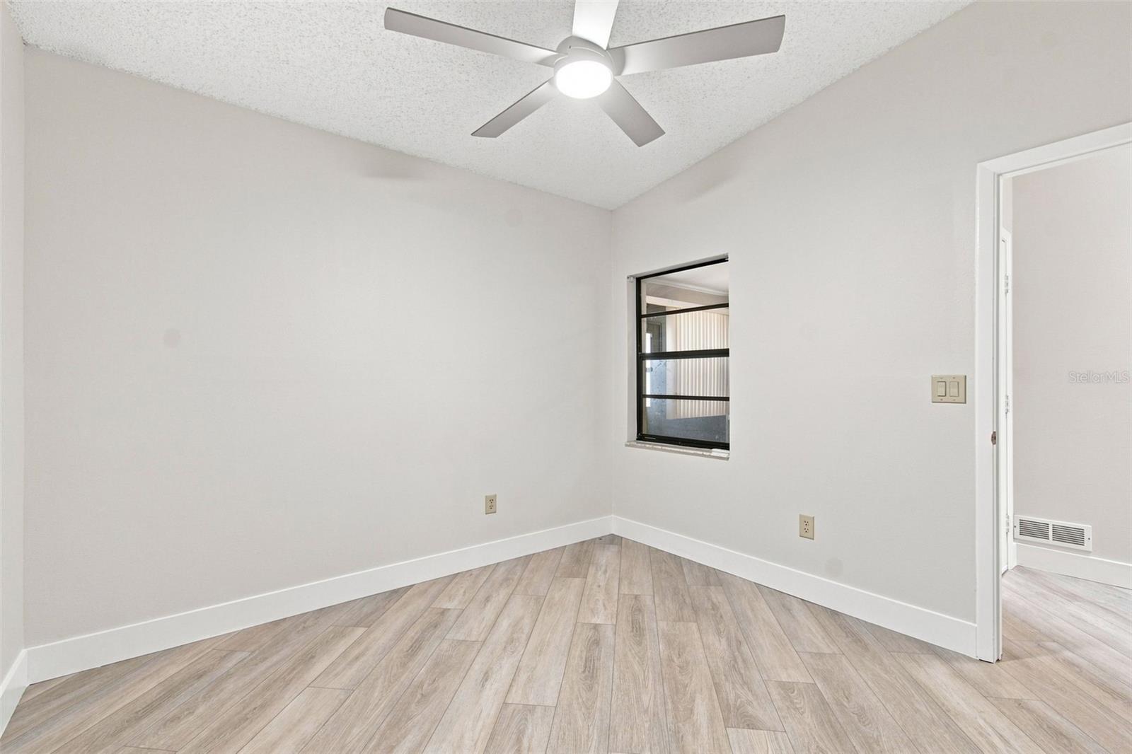 11712 SPRING TREE LN — photo 5