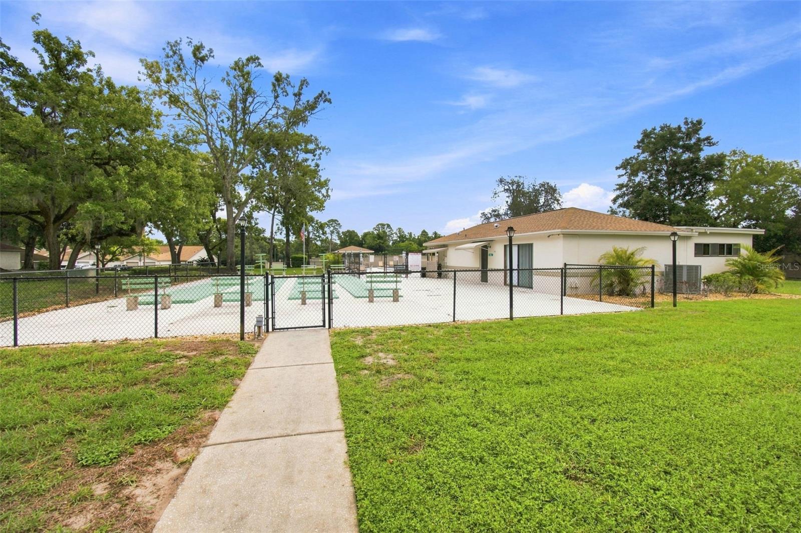 11712 SPRING TREE LN — photo 27