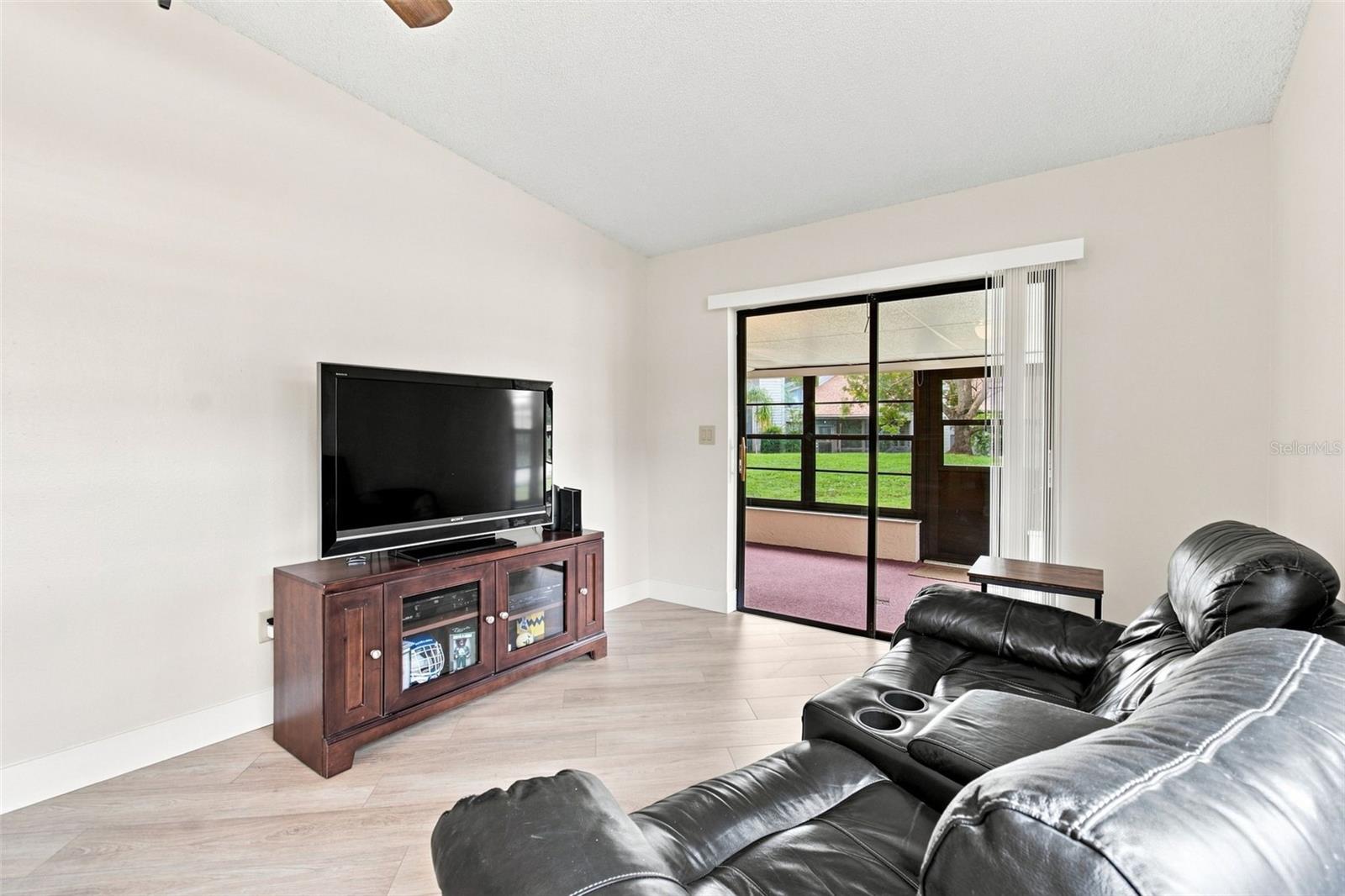11712 SPRING TREE LN — photo 17