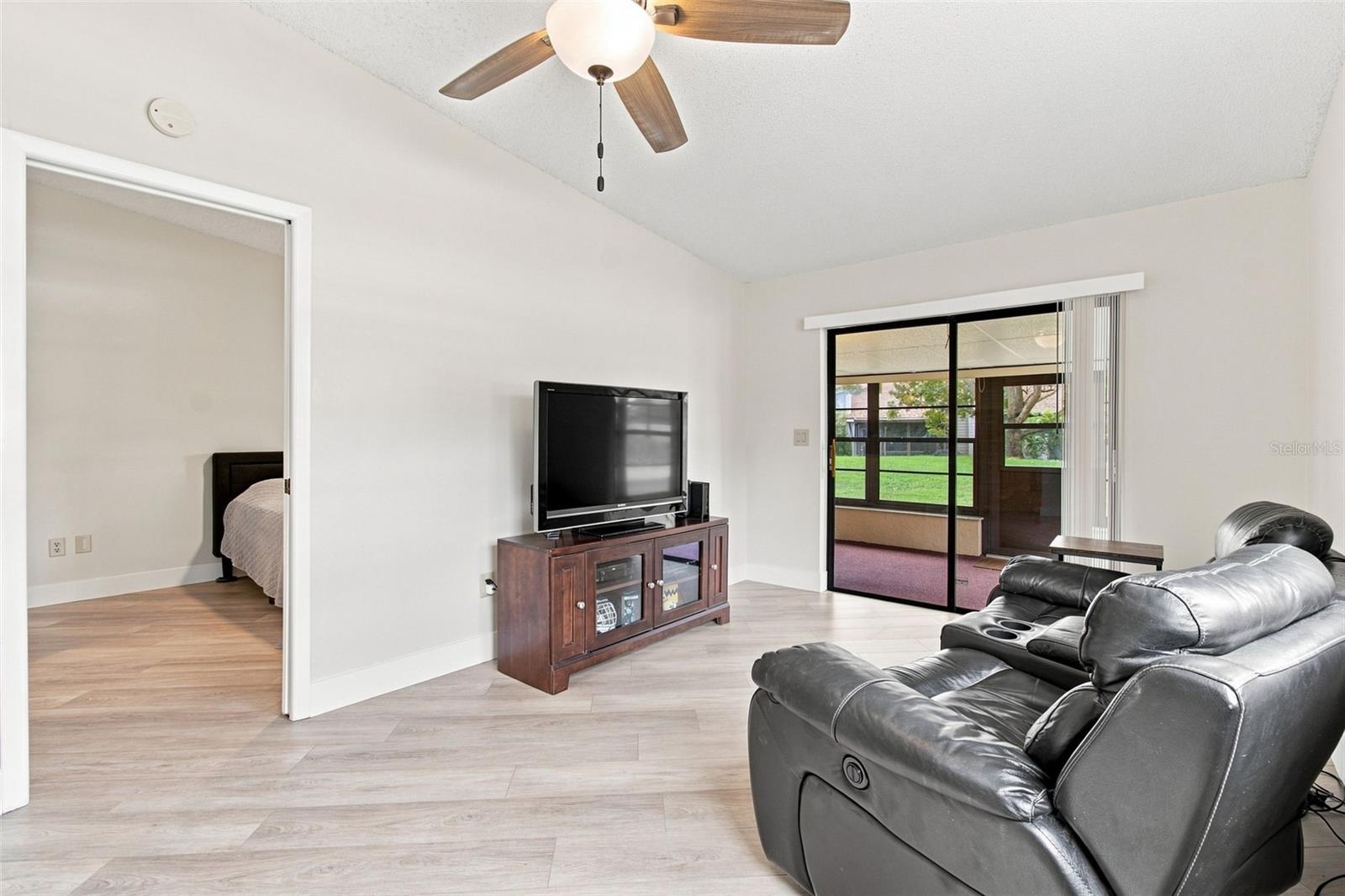 11712 SPRING TREE LN — photo 47