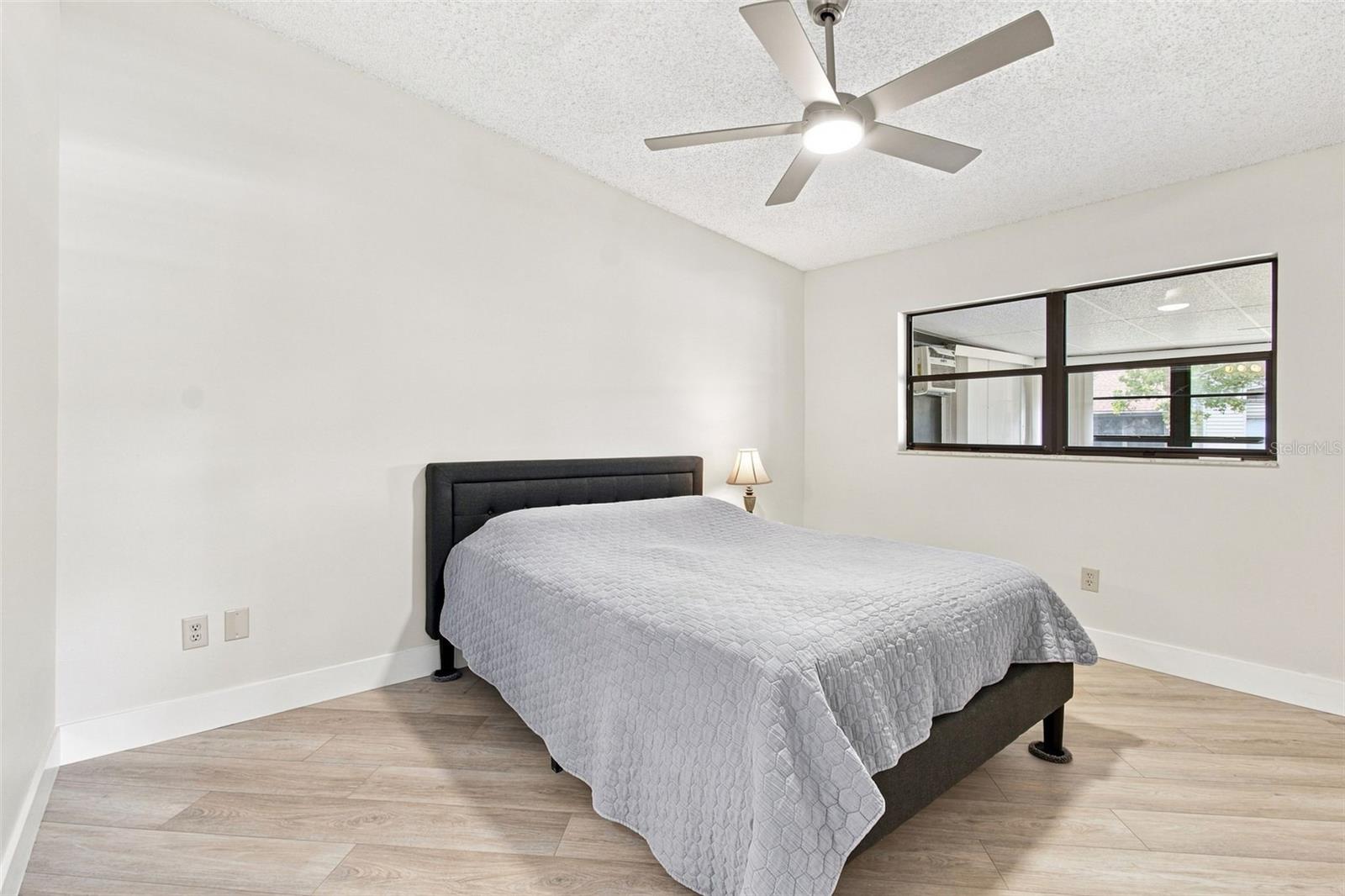 11712 SPRING TREE LN — photo 20