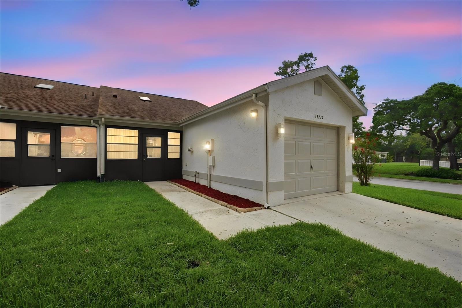 11712 SPRING TREE LN — photo 2
