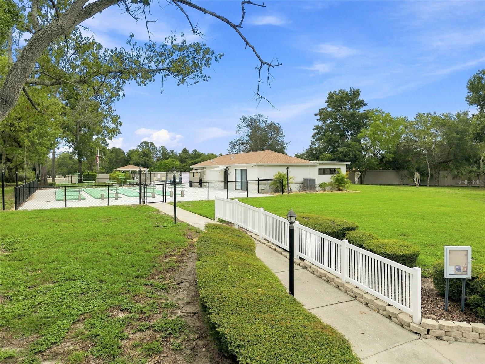 11712 SPRING TREE LN — photo 84
